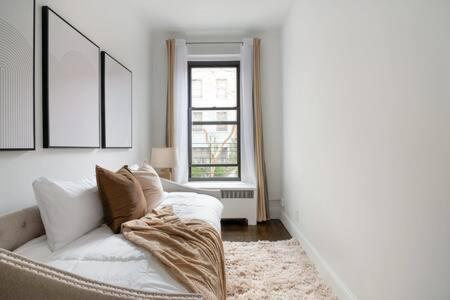 91-2a Stylish 3br 2bth With W D Appartement