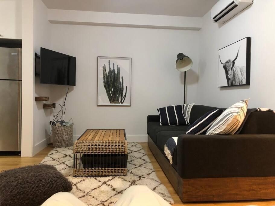 Private Street Level Brownstone *