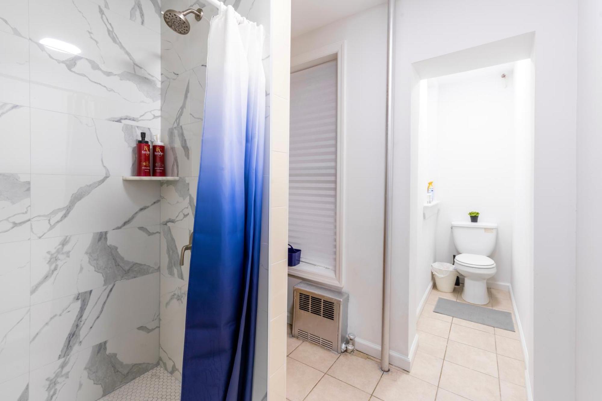 Peaceful In Lower Manhattan Apartment New York