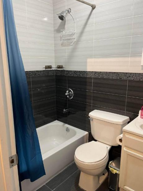 Apartment Breathtaking 3 Bedroom In Nyc!