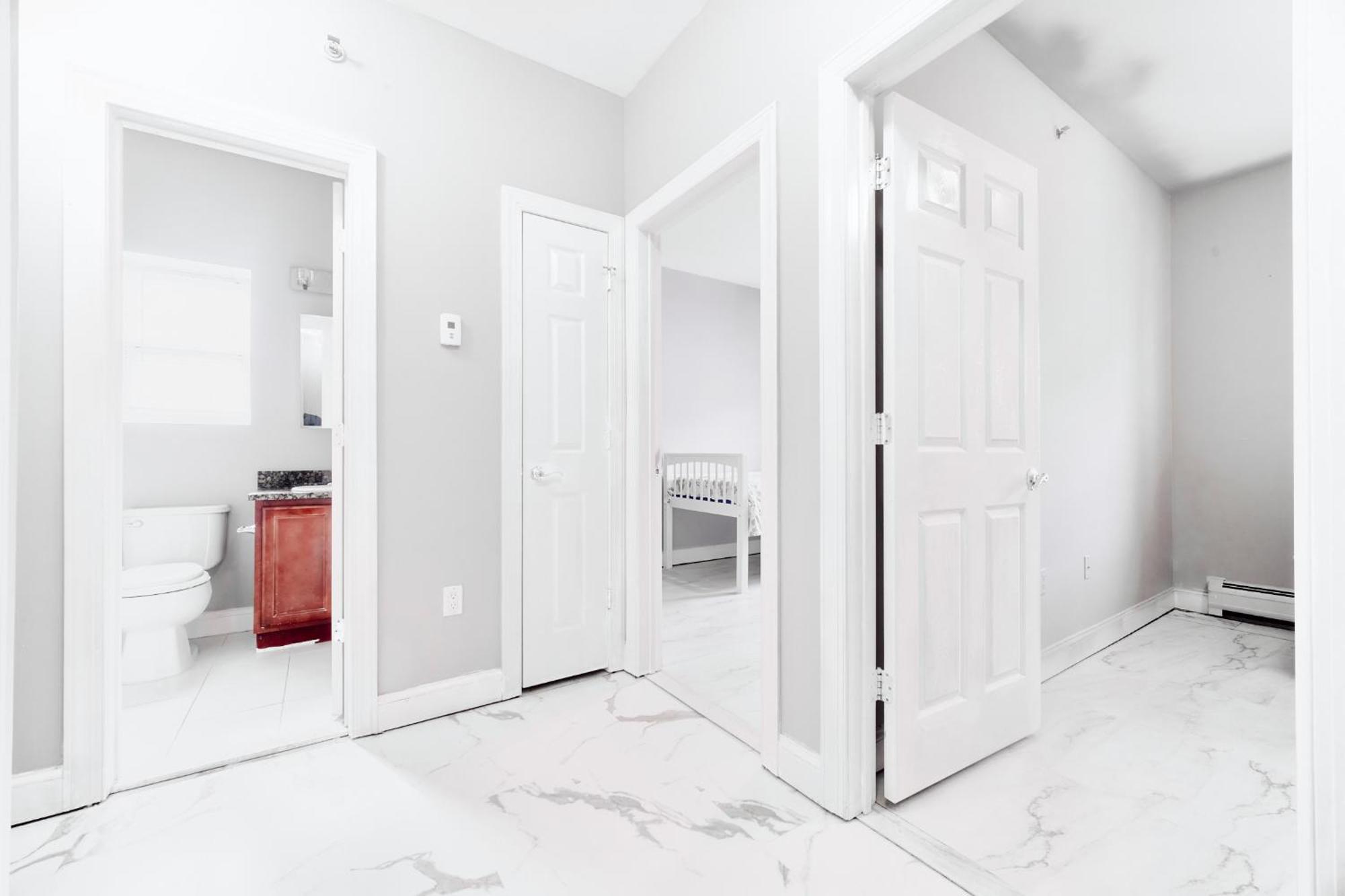 Hotel Waterfront Gem Duplex 3 Bedroom 2floor In Whitestone Bronx Free Parking New York