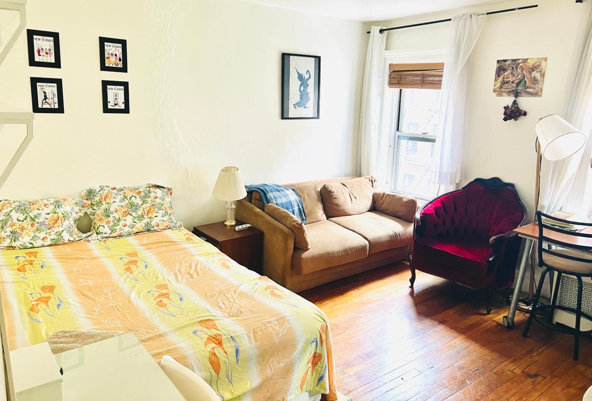 Prime Location- Central Manhattan Apartment