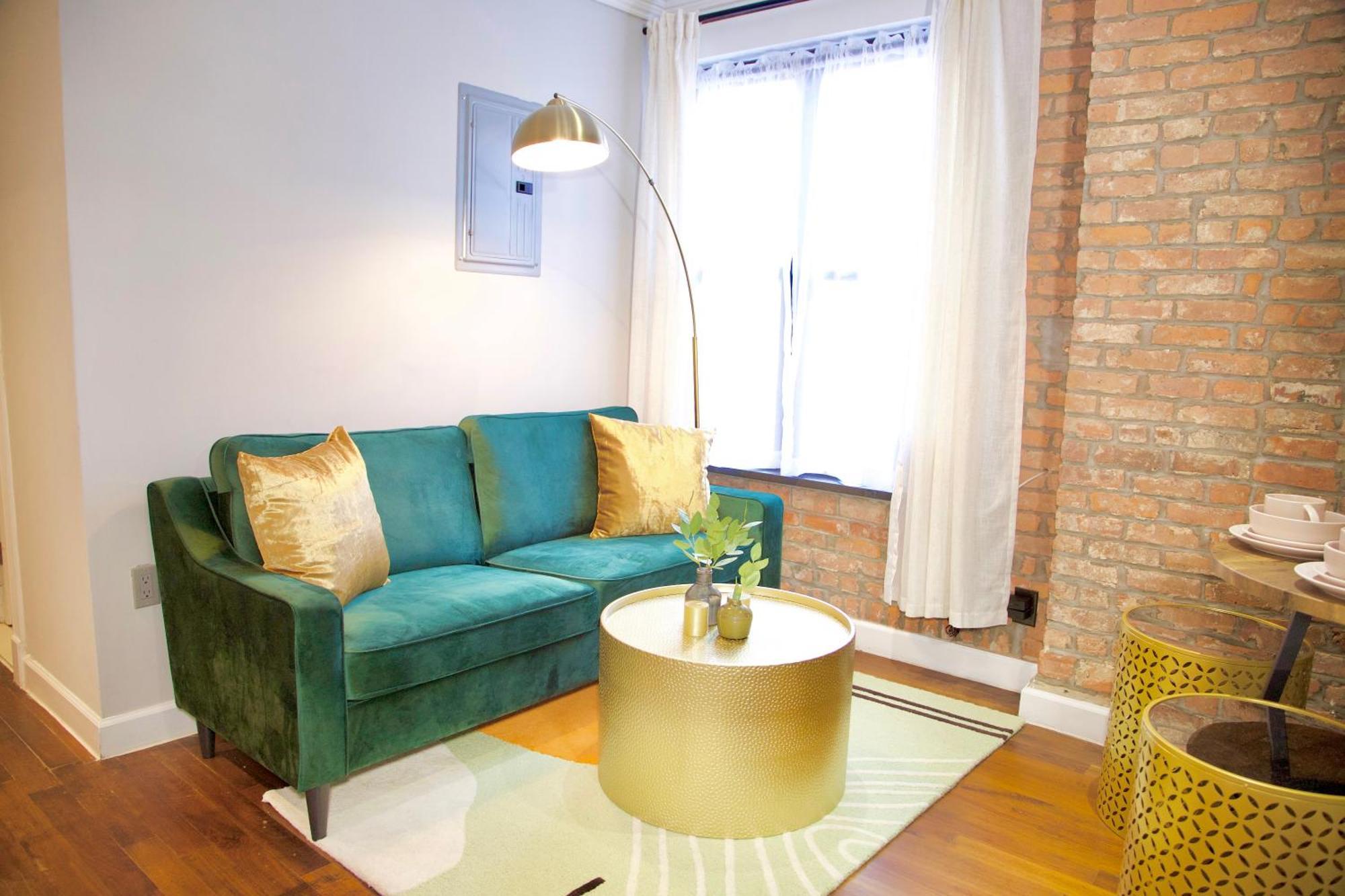 Style Near Park Apartment *