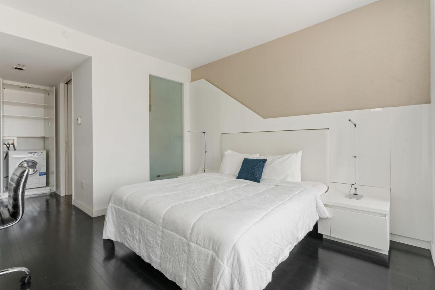 Financial District 1br W Wd Gym Elevator Nyc-1376 * New York