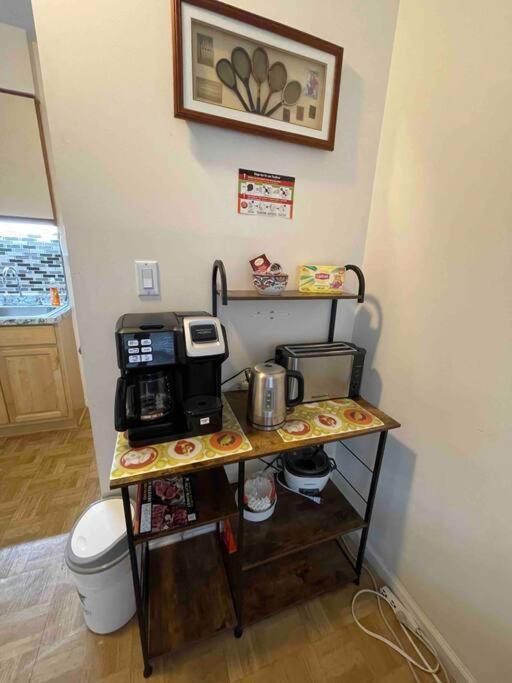 Entire Beautiful 1br For You! R Apartment *