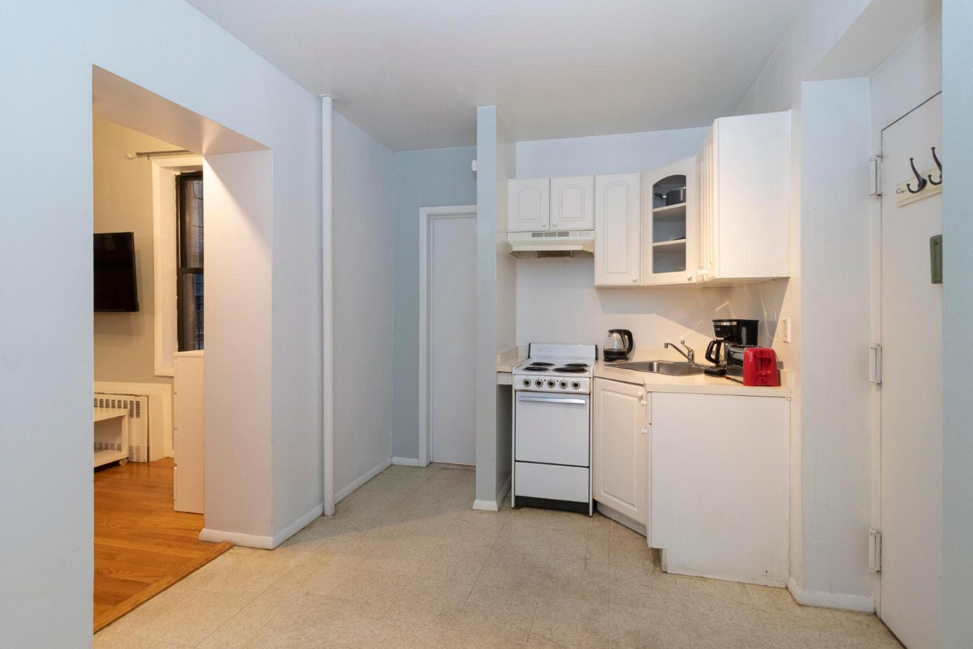 The Upper East Side Monthly New York