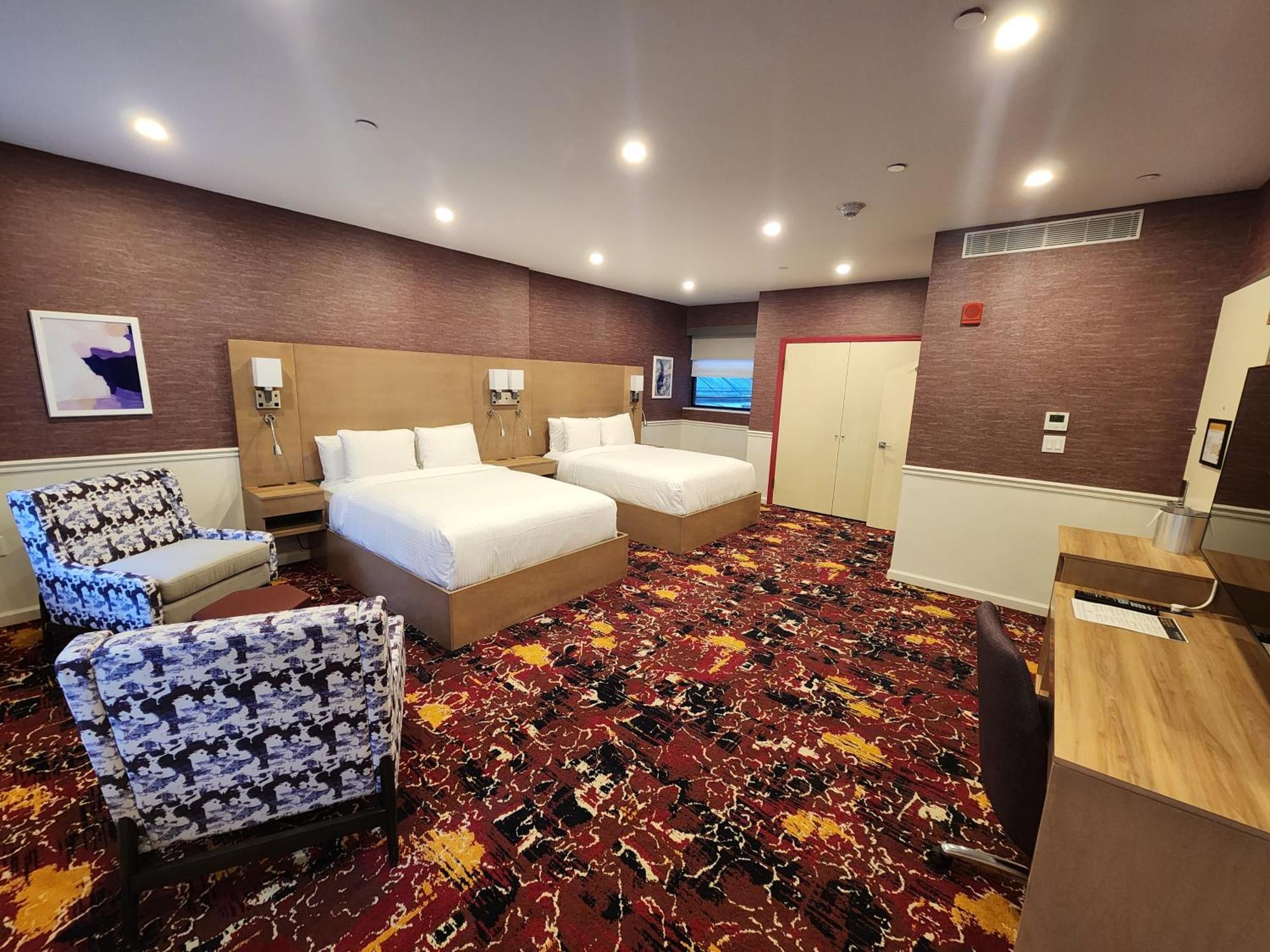 The Mayfair Times Square, An Ascend Collection Hotel 3*