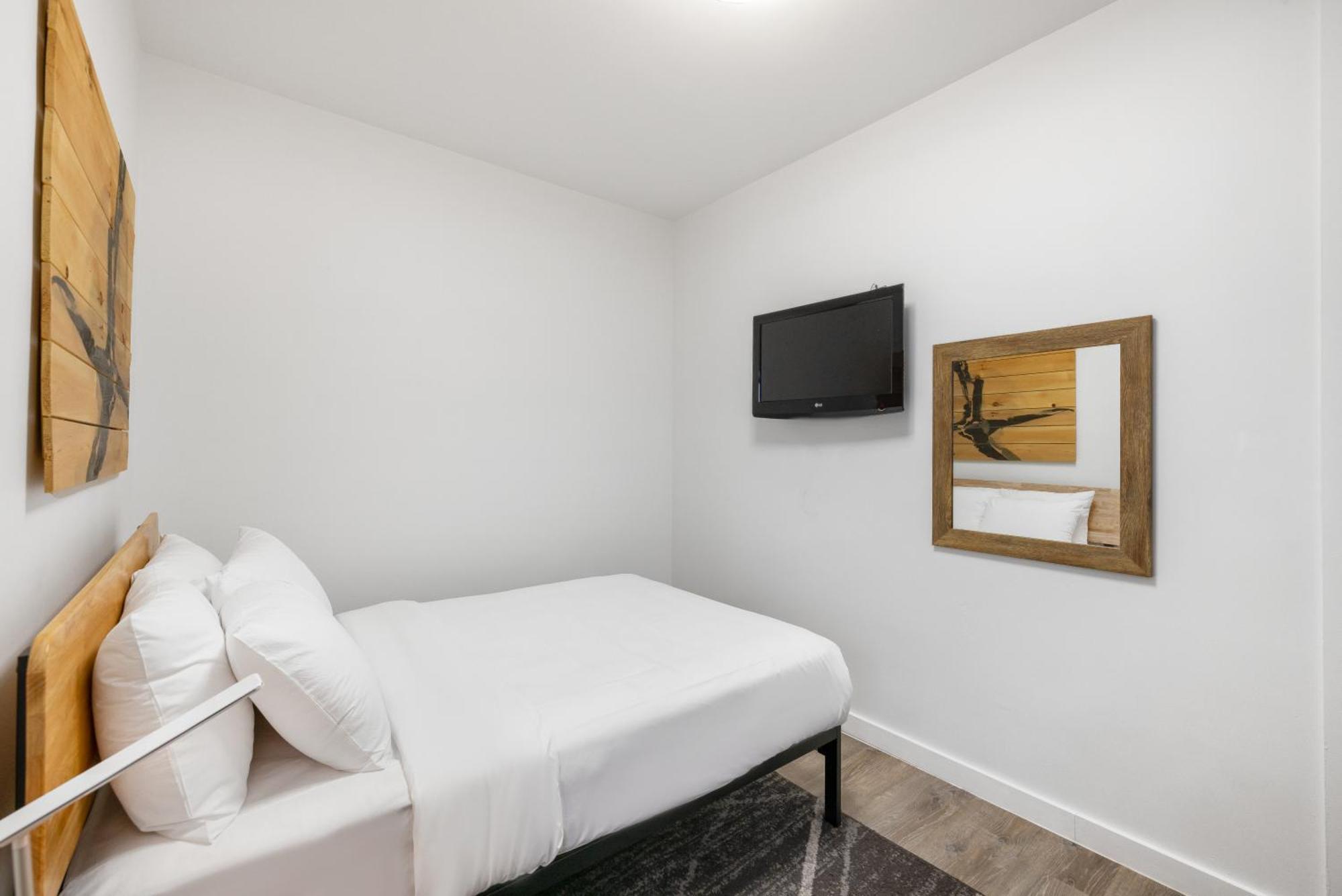 Hotel 27 By Luxurban