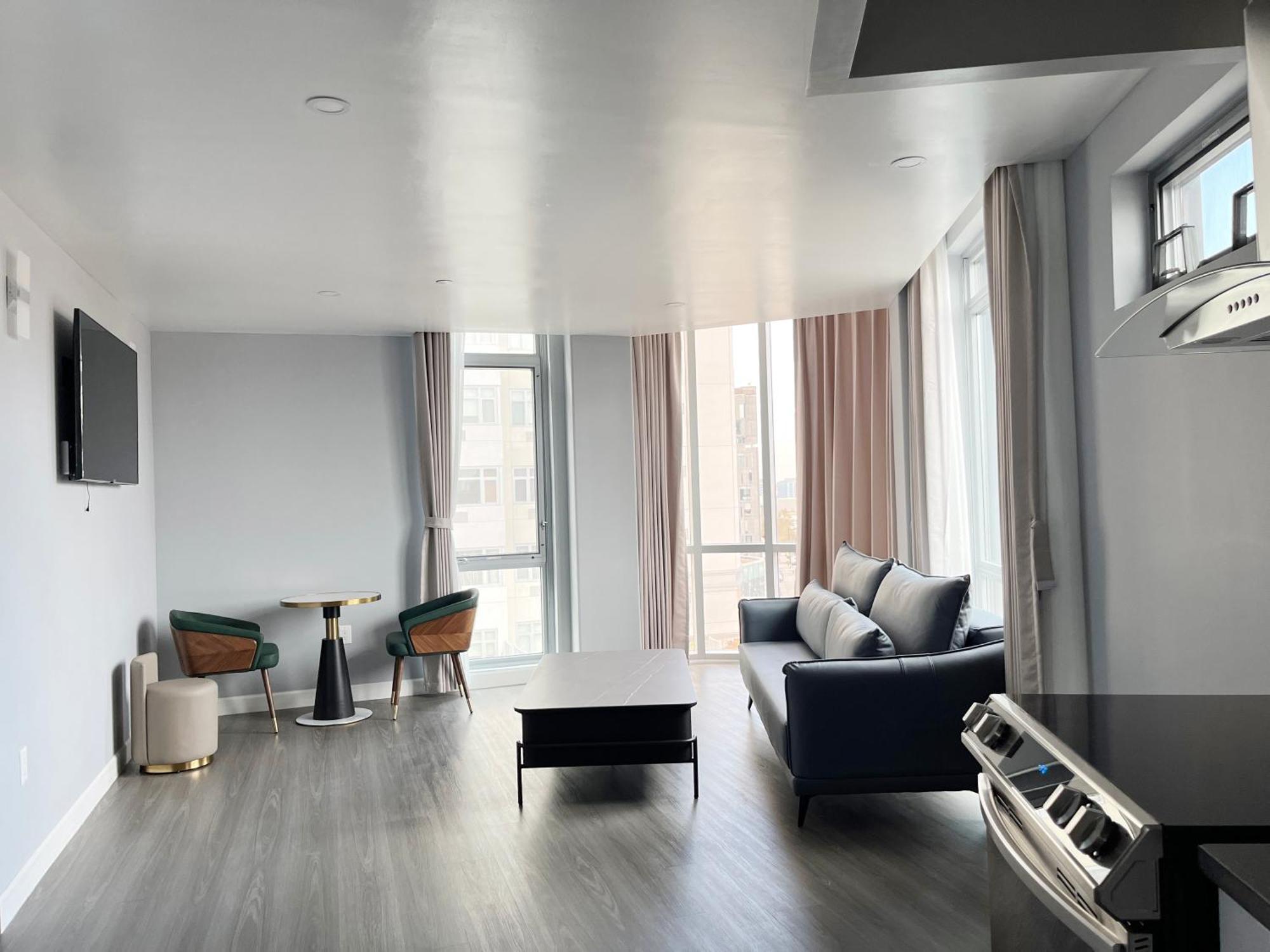 Hotel Starlight Near Lga Airport 3*