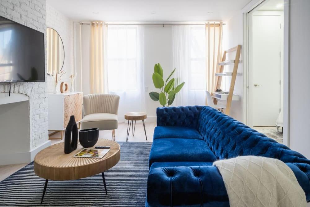 Prime East Village Newly Reno 3br 2 Baths Wd In Unit *