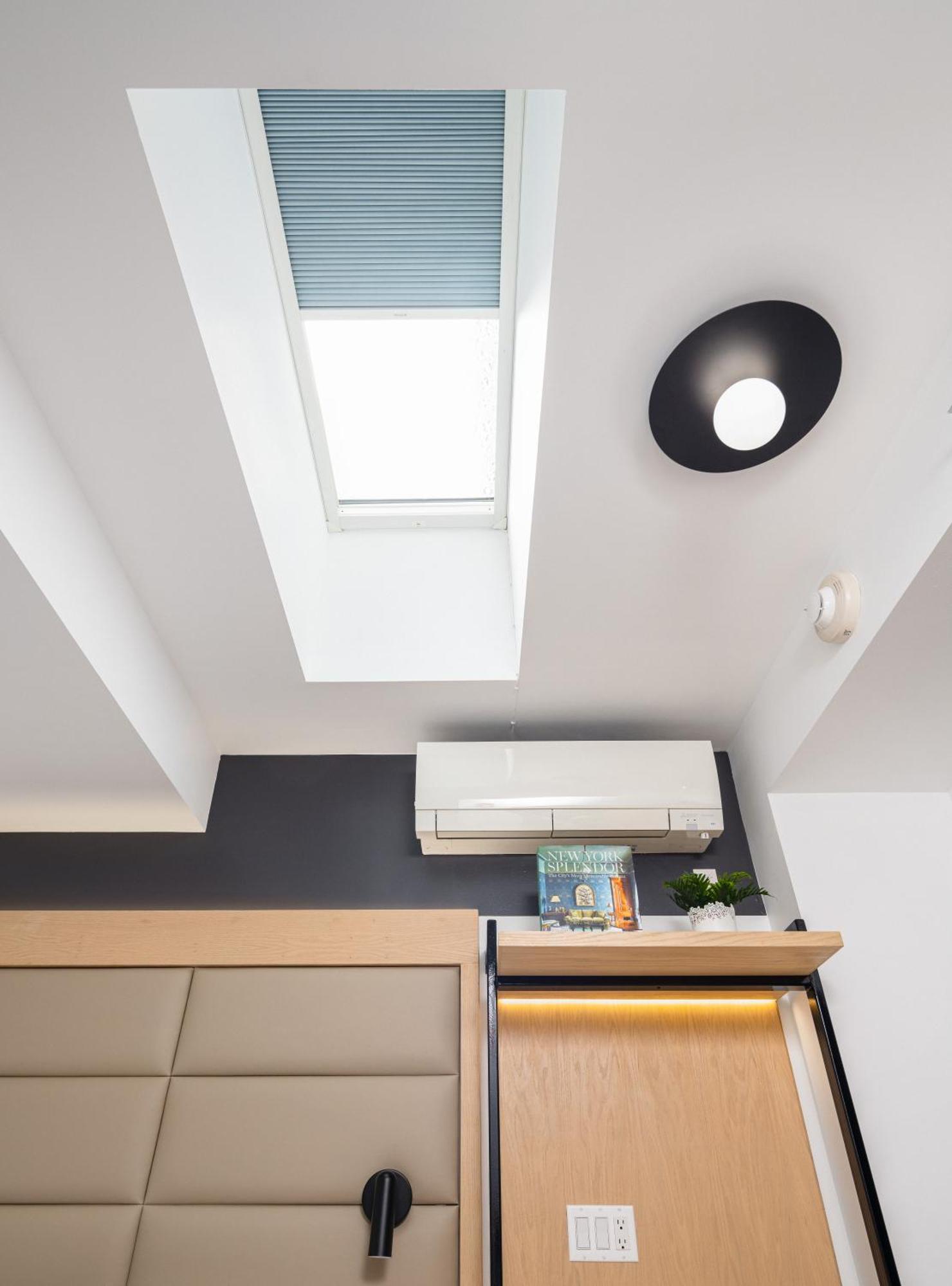 Hotel Little Charlie 4*