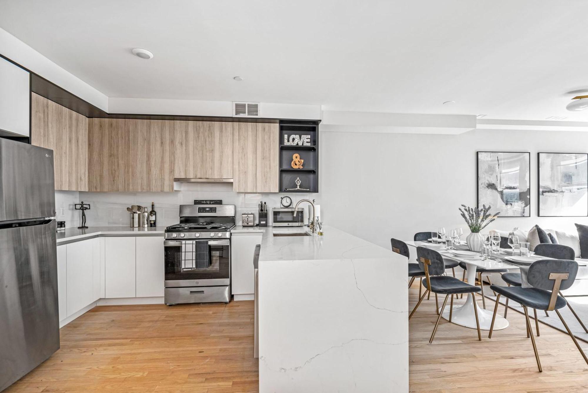 Appartement 3br Penthouse With Massive Private Rooftop *