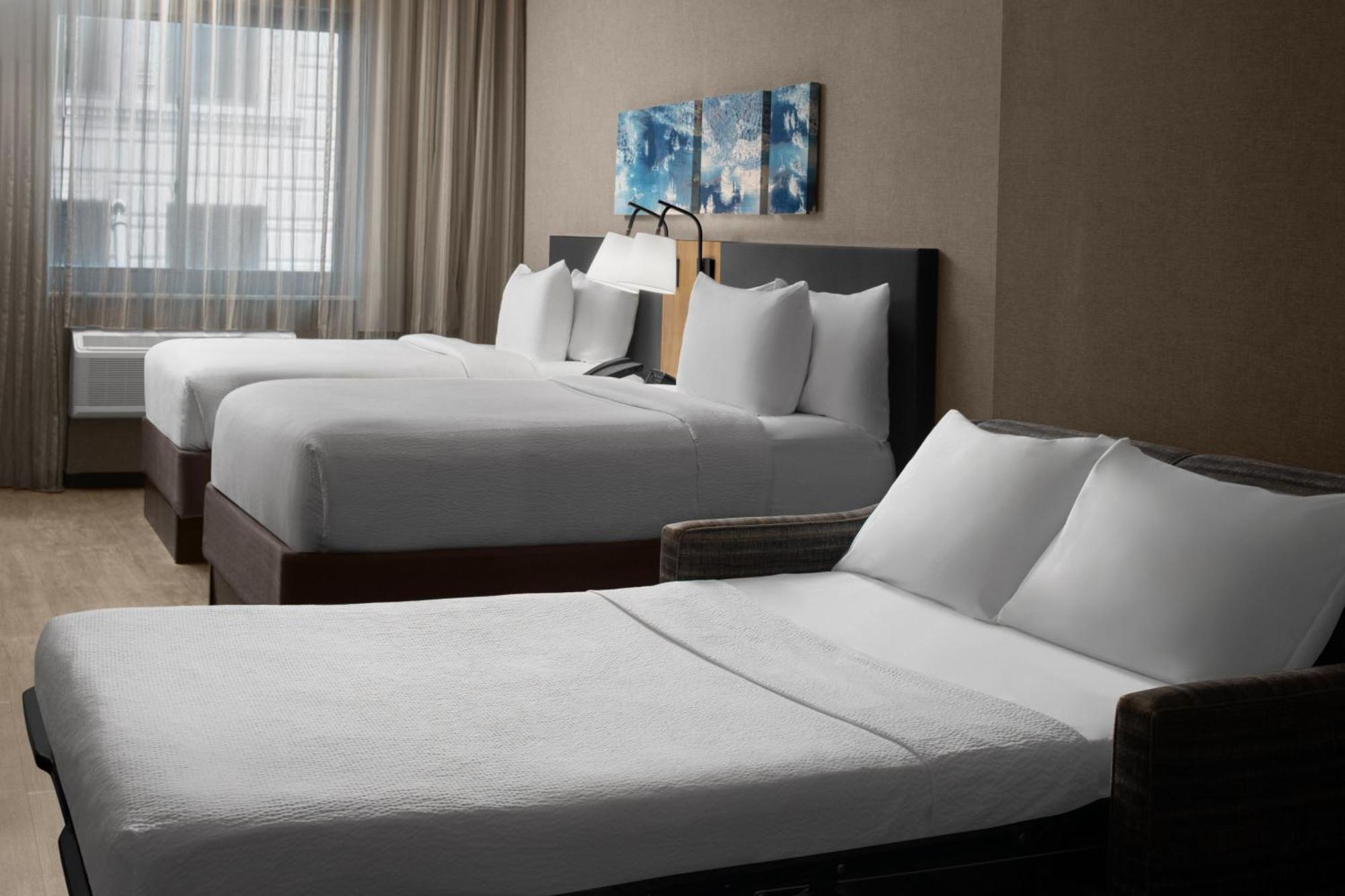 Courtyard By Marriott World Trade Center Area