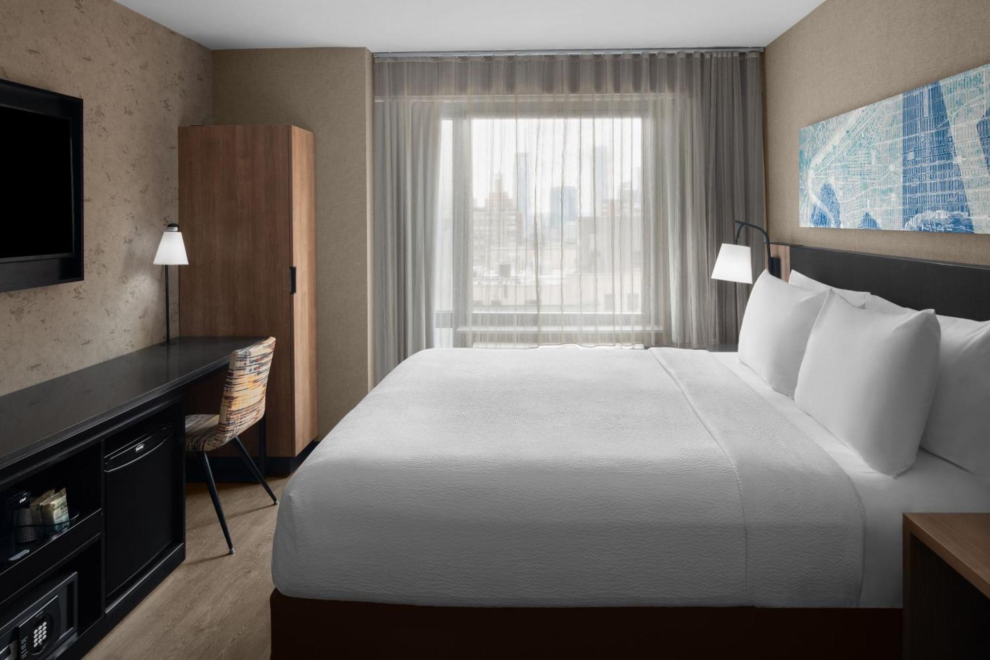 Courtyard By Marriott World Trade Center Area Hotel 3*