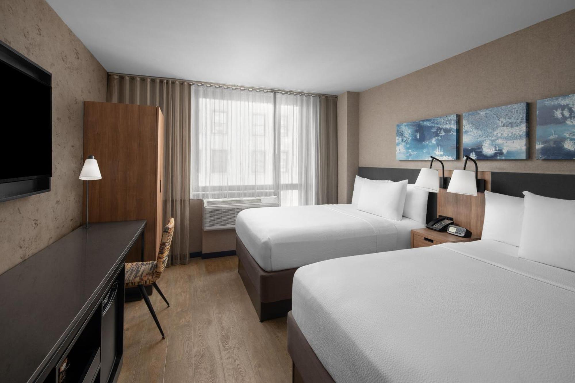 Courtyard By Marriott World Trade Center Area 3*