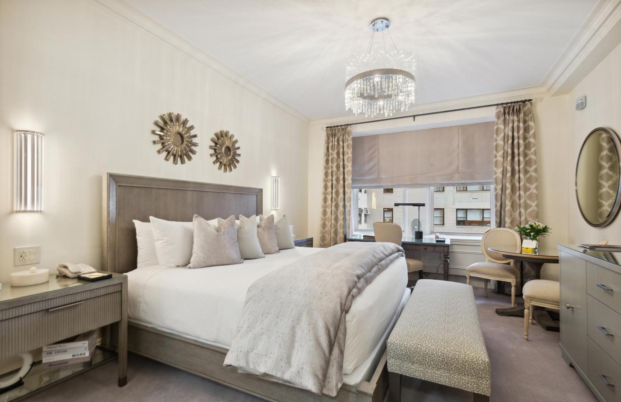 Hotel The Sherry Netherland