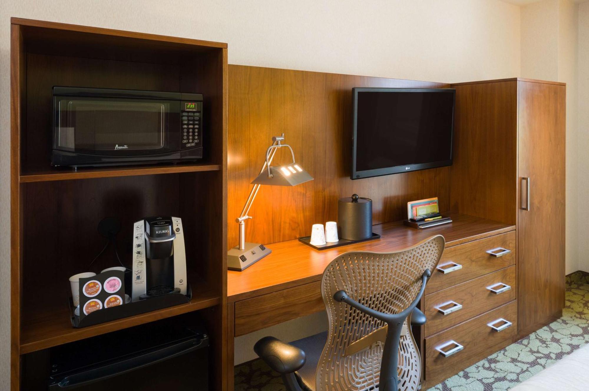 Hilton Garden Manhattan Midtown East 3*