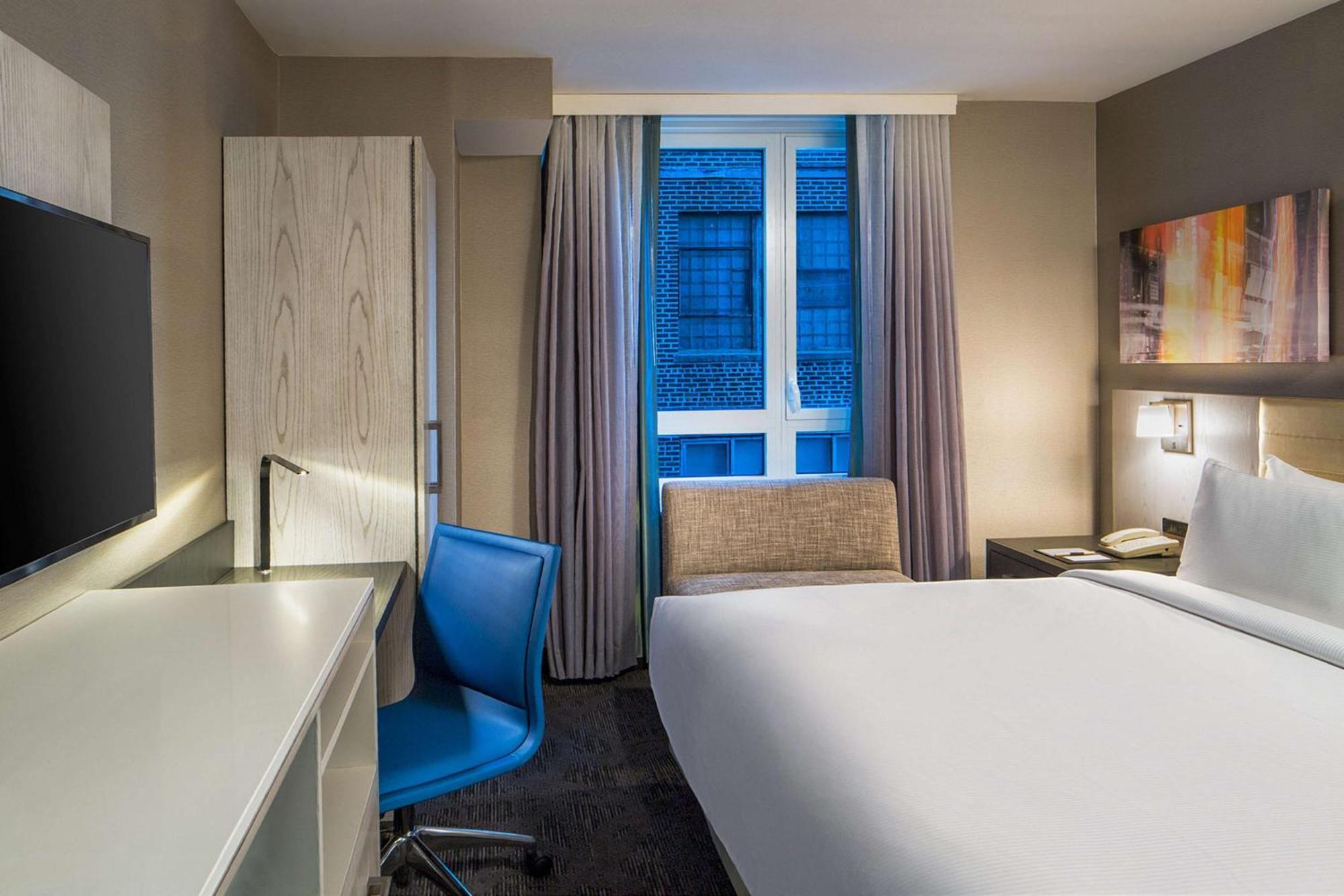 Doubletree By Hilton New York Times Square West Hotel New York