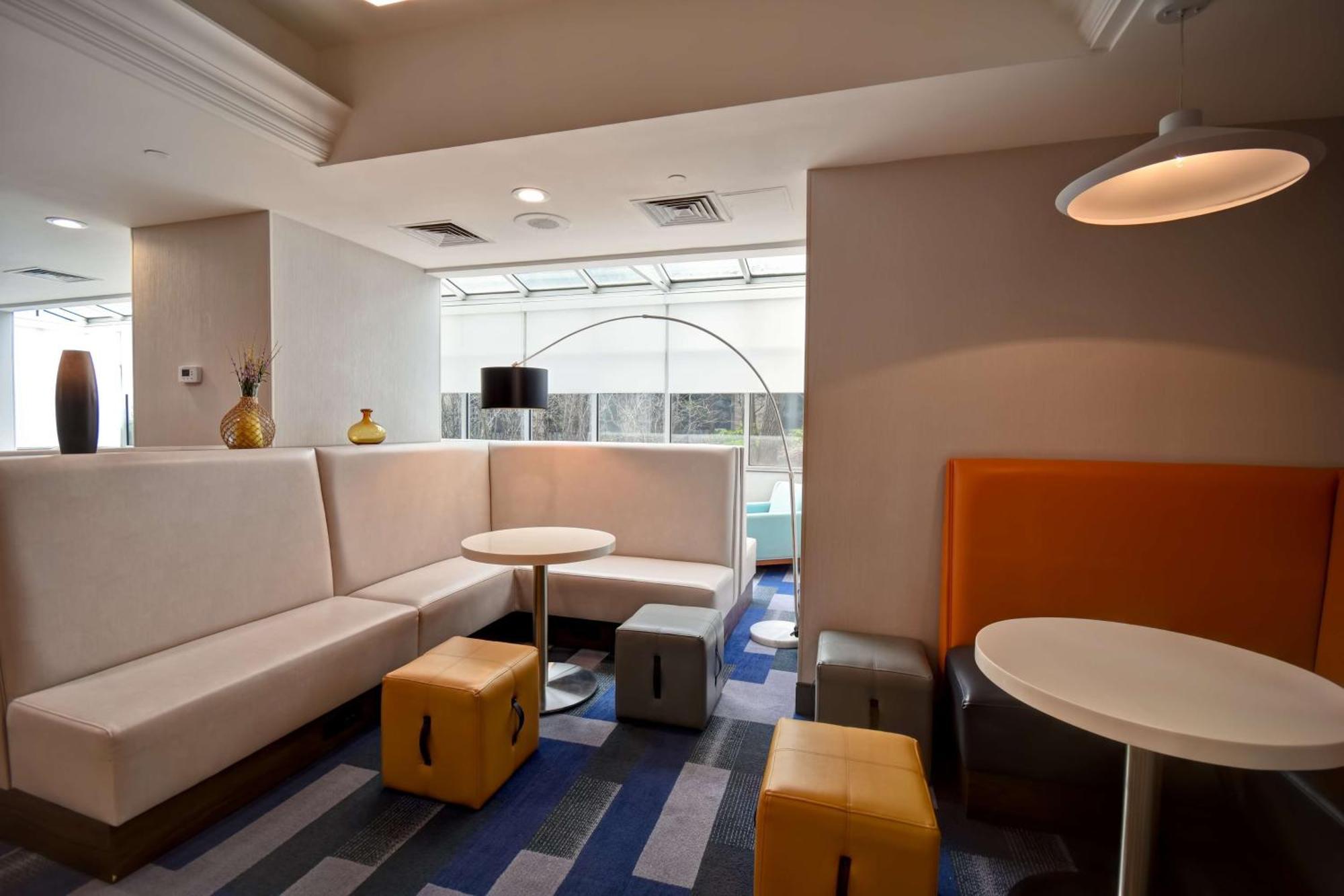 Hampton Ny-jfk Hotel