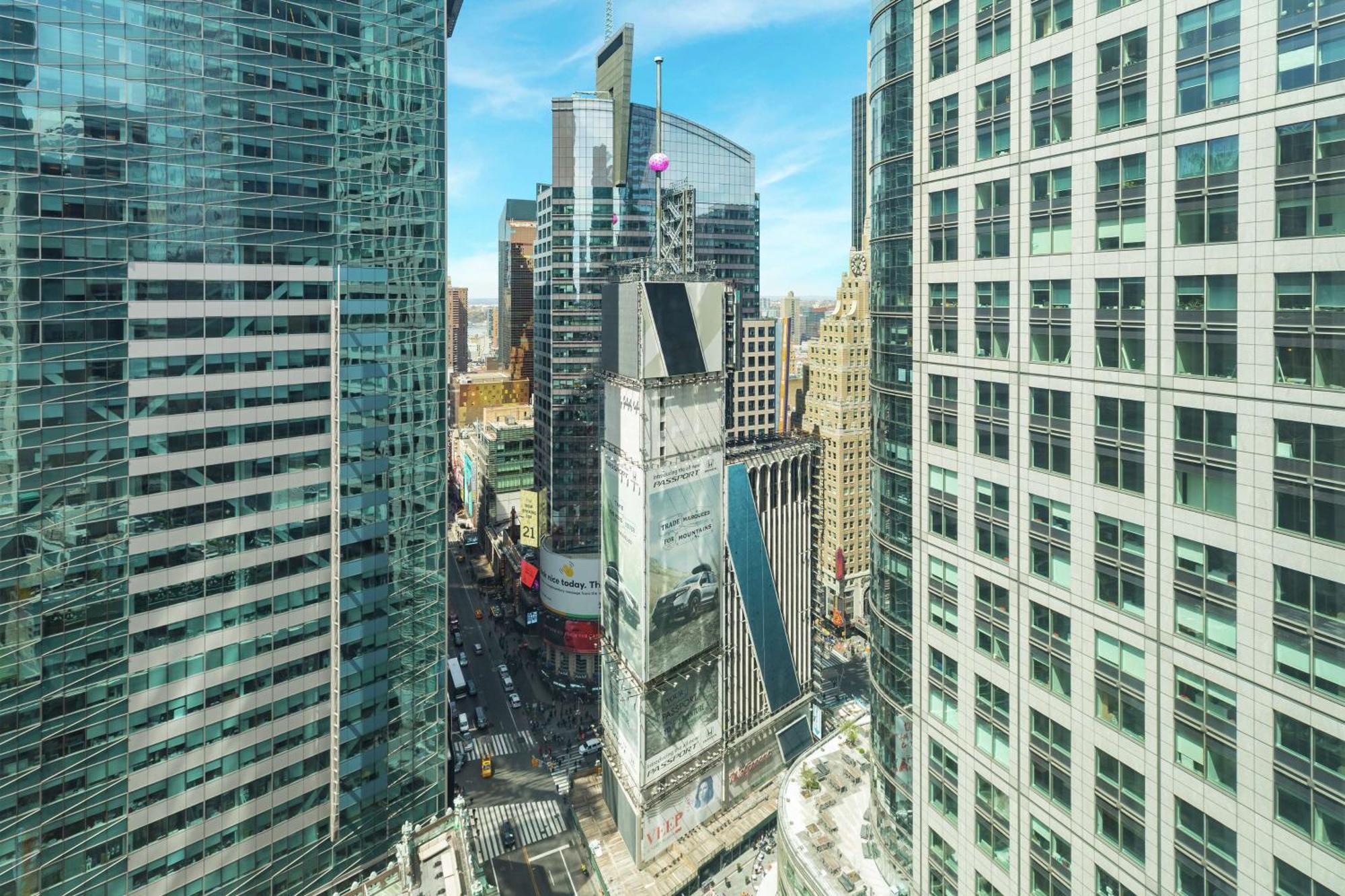 Hilton Garden New York/times Square Hotel