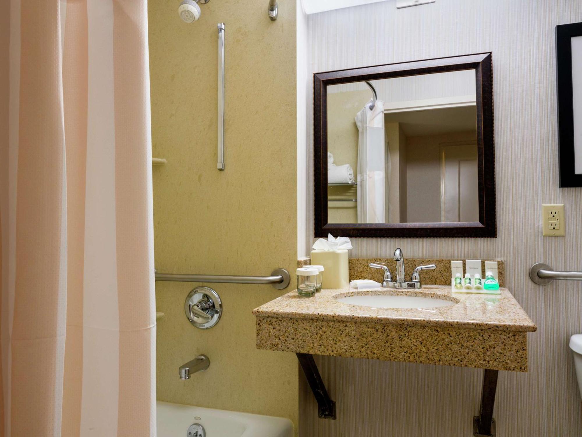 Hotel Hilton Garden Inn Queens / JFK Airport