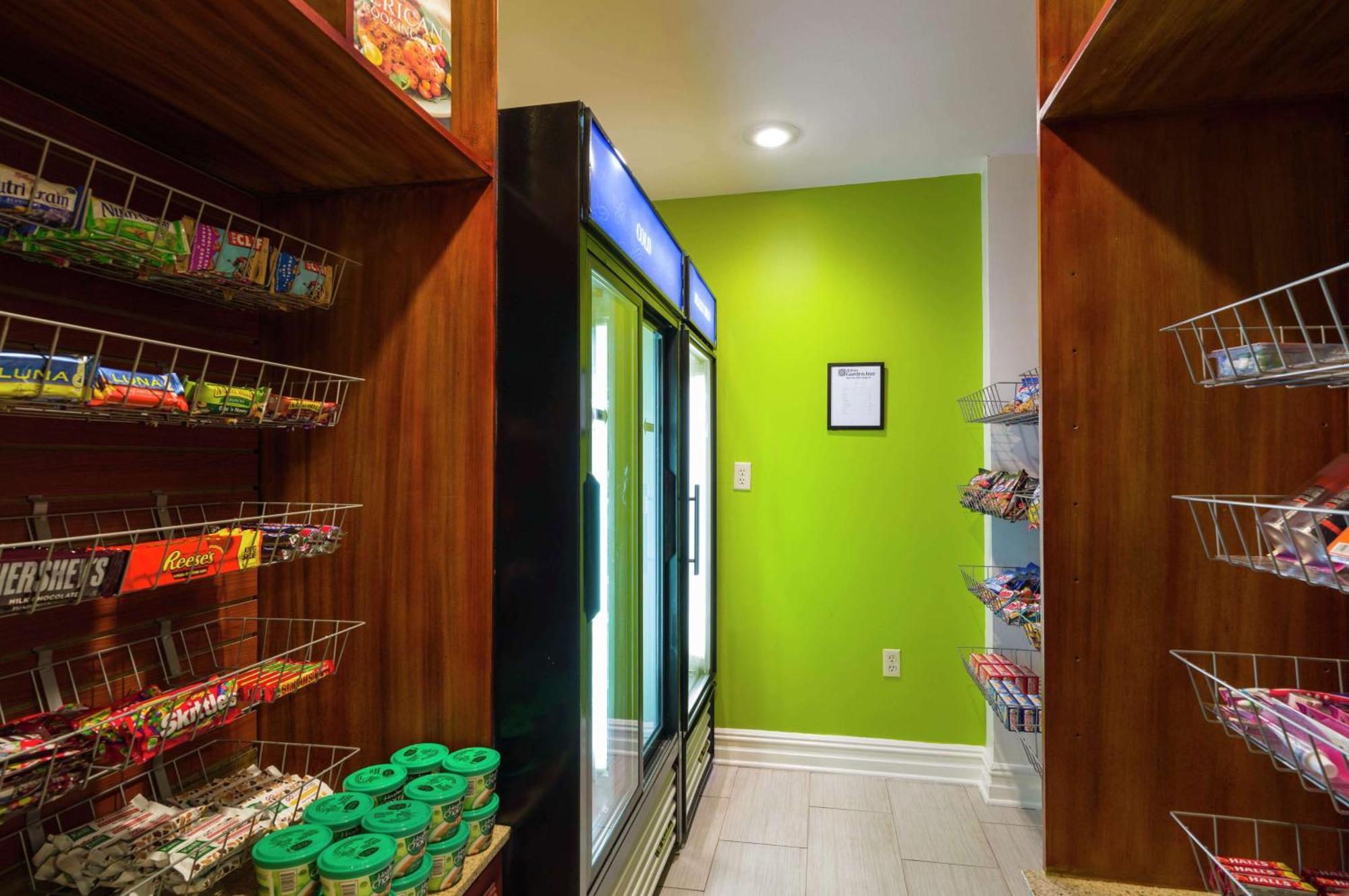 Hilton Garden Inn Queens / JFK Airport New York