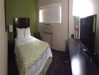 Days & By Wyndham Jamaica Jfk Airport