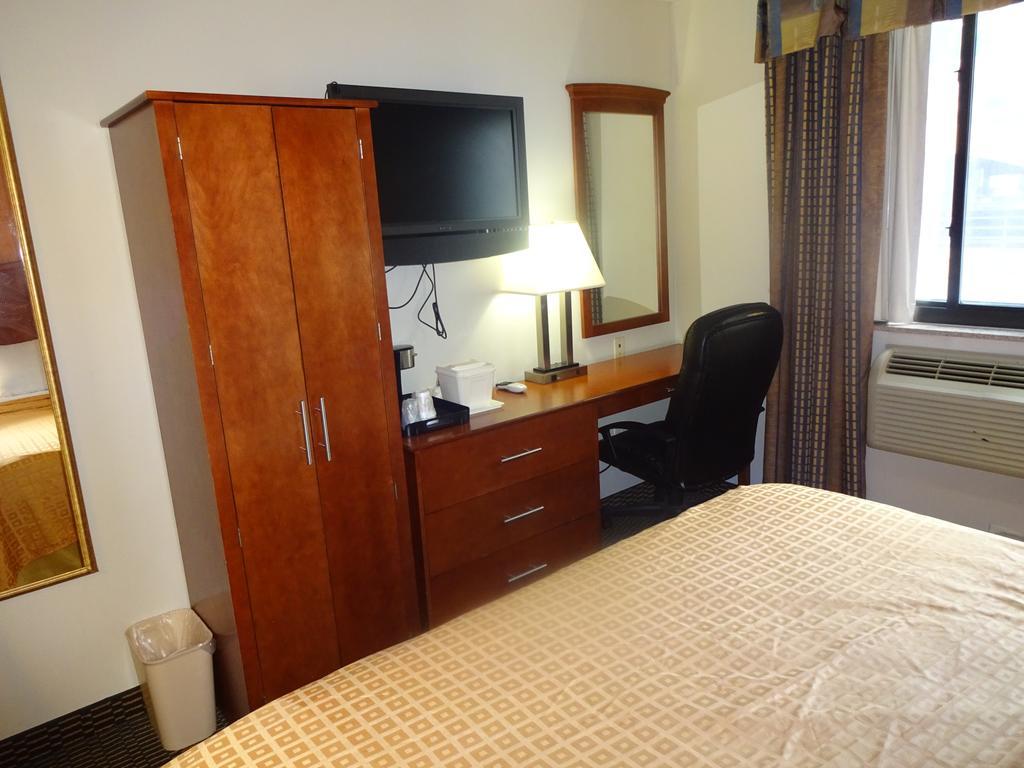 Lexington Hotel New York