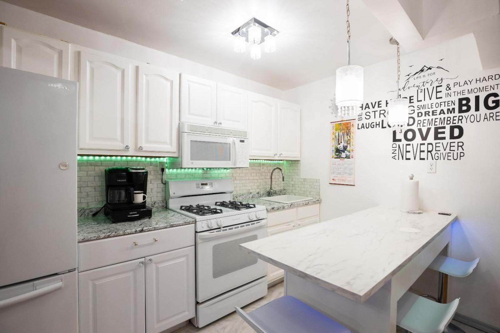 Apartment Modern Comfort In Brooklyn *