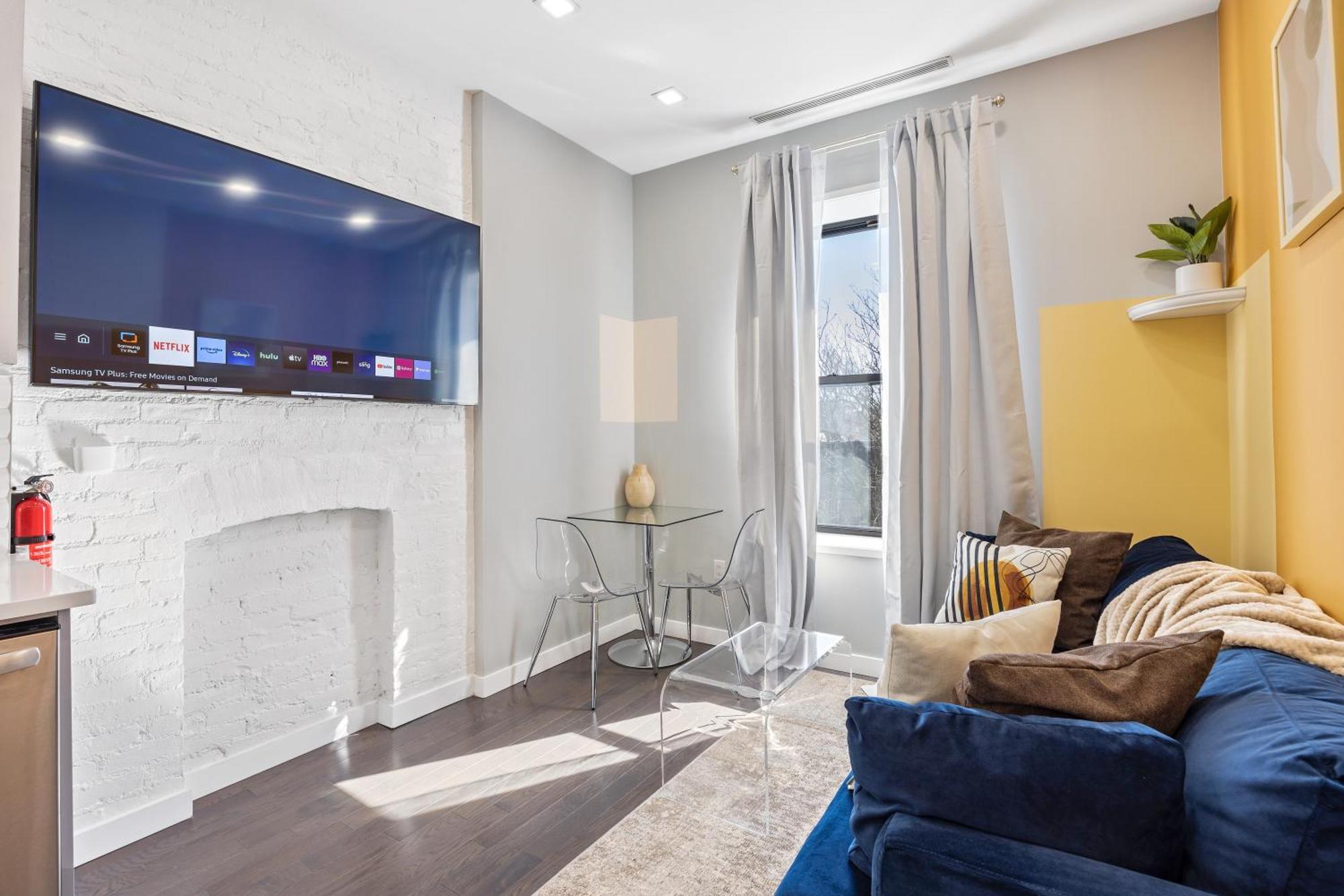 Swj544 - Spacious 5br With Chef's Kitchen * New York