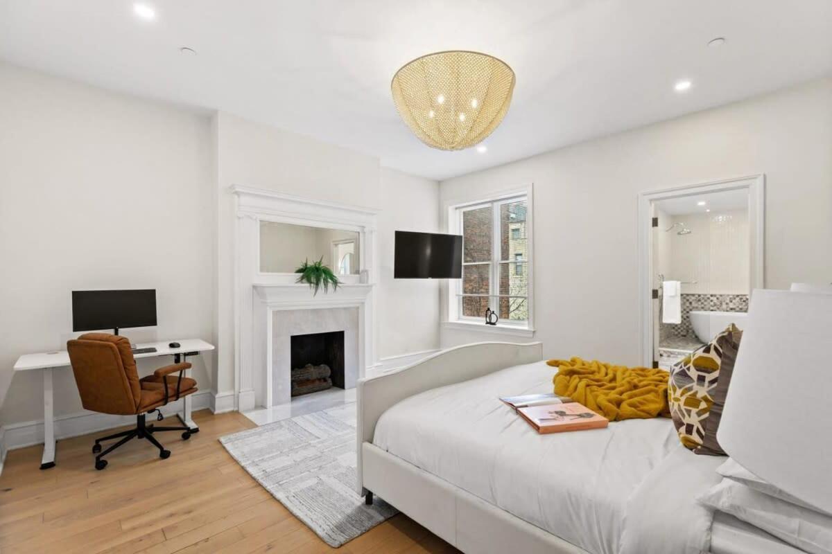 Ferienhaus Riverside By Rove Travel 7br Modern Townhouse New York