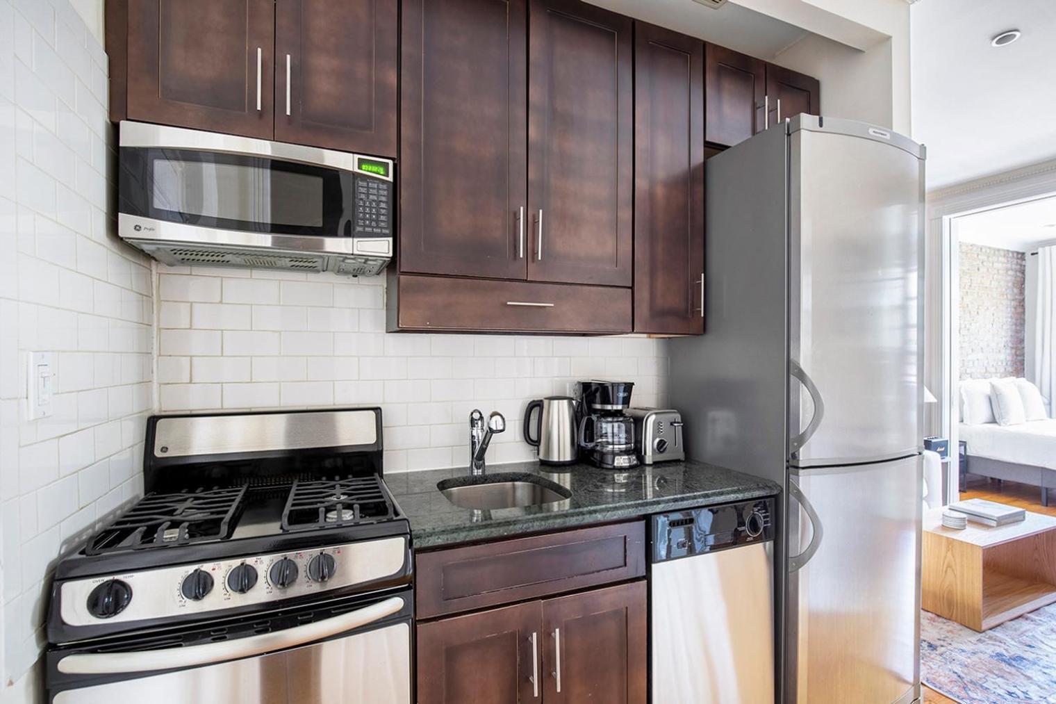 West Village 1br W Wd Nr Restaurants Cafes Nyc-1033 *