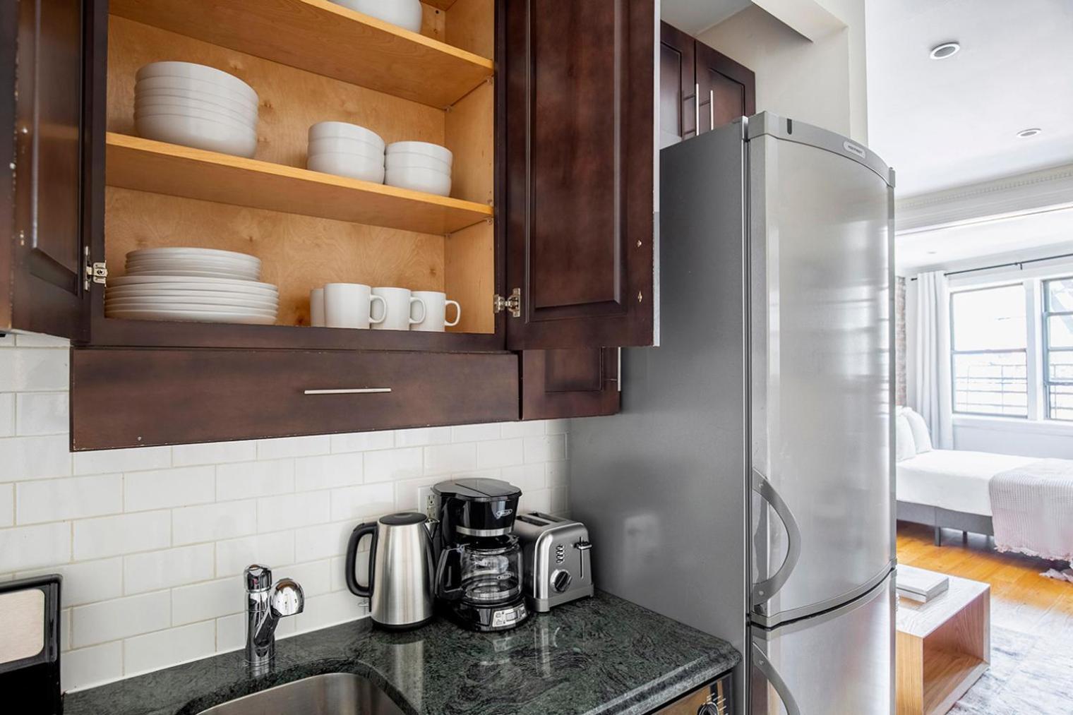 Apartment West Village 1br W Wd Nr Restaurants Cafes Nyc-1033 New York