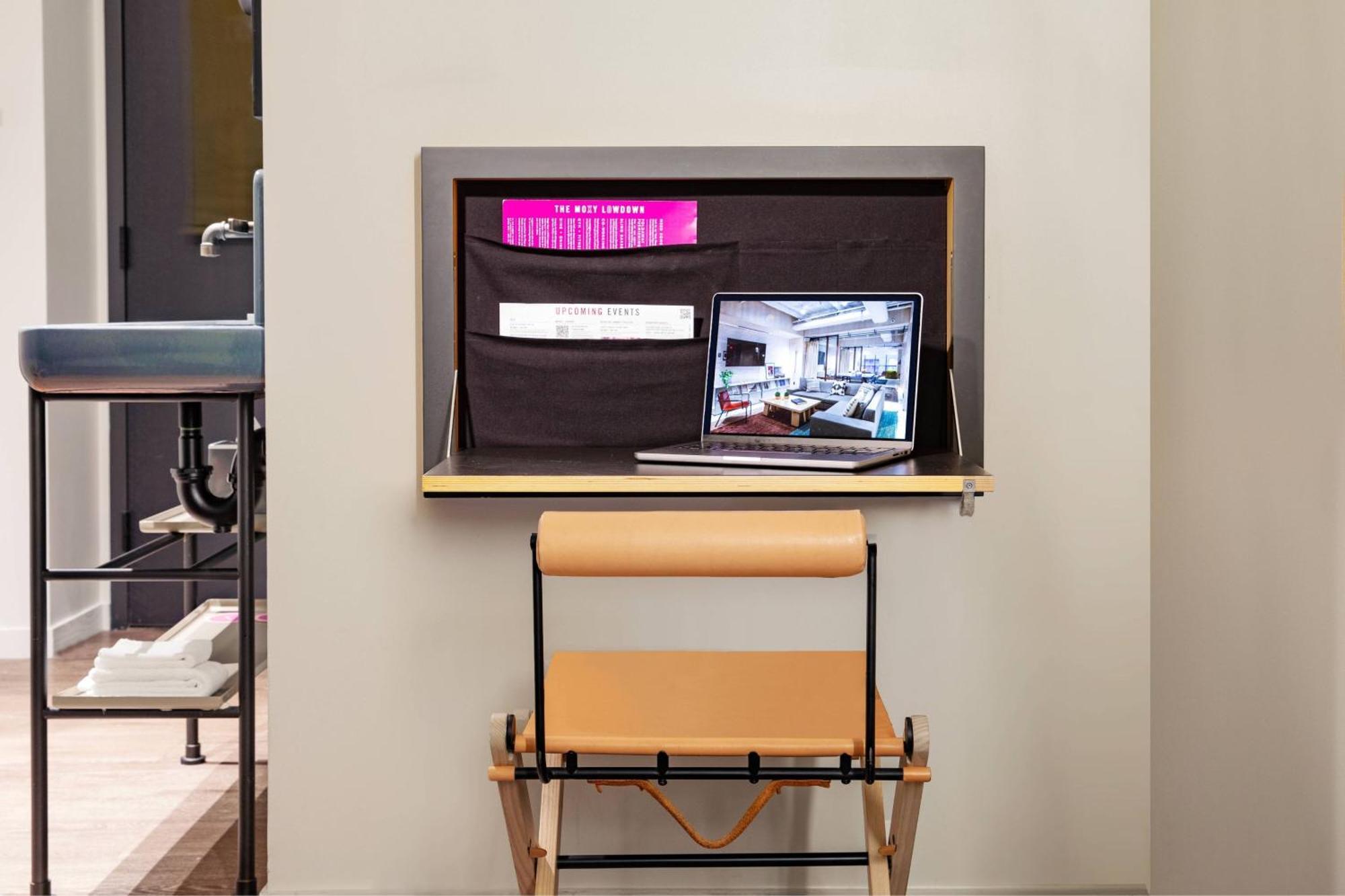 Hotel Moxy Nyc Times Square