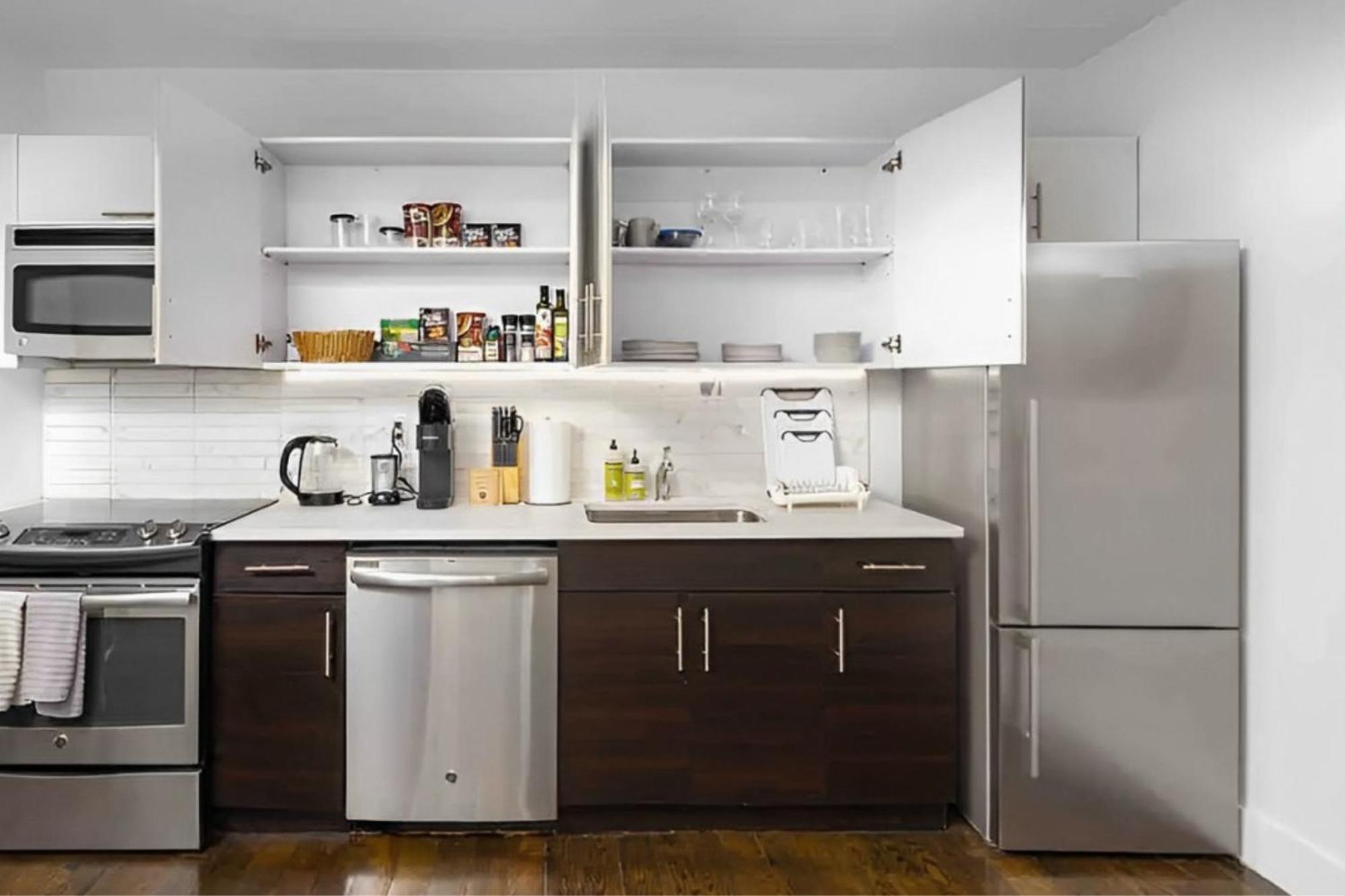 Apartment Large Upper East Side 1bd Elevator Rooftop New York