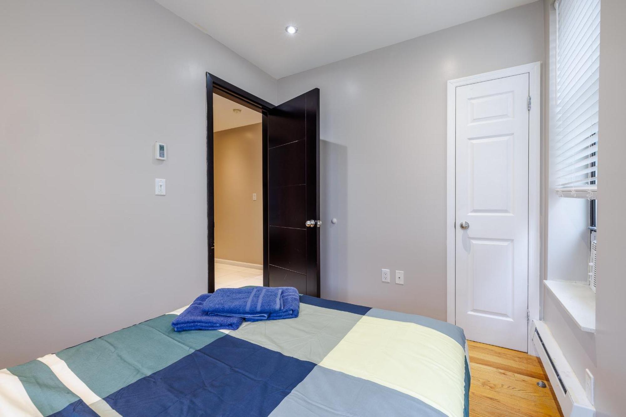 Uws Apartments For Group And Families * New York