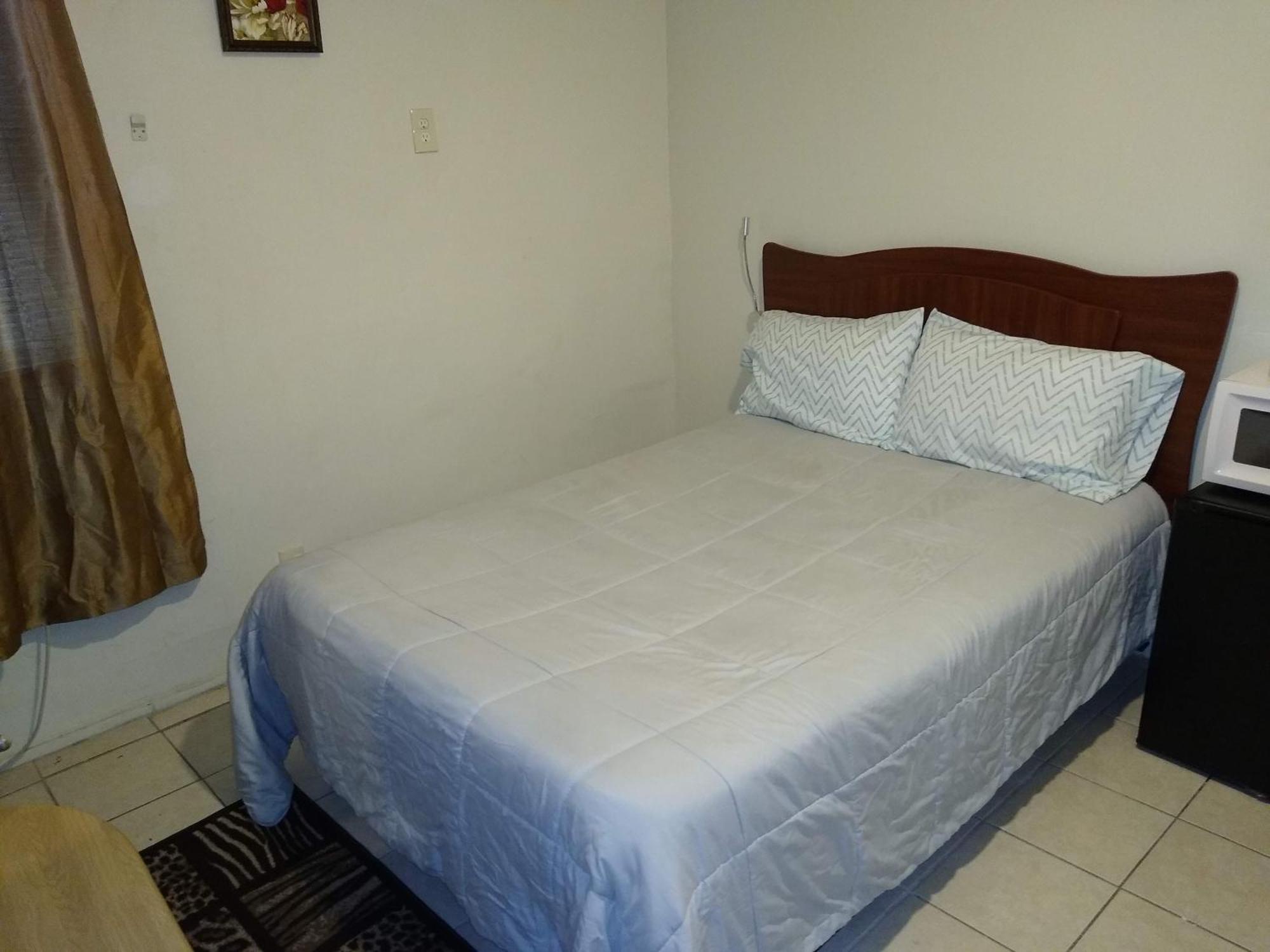 Apartment Two Bedroom - North East Bronx New York