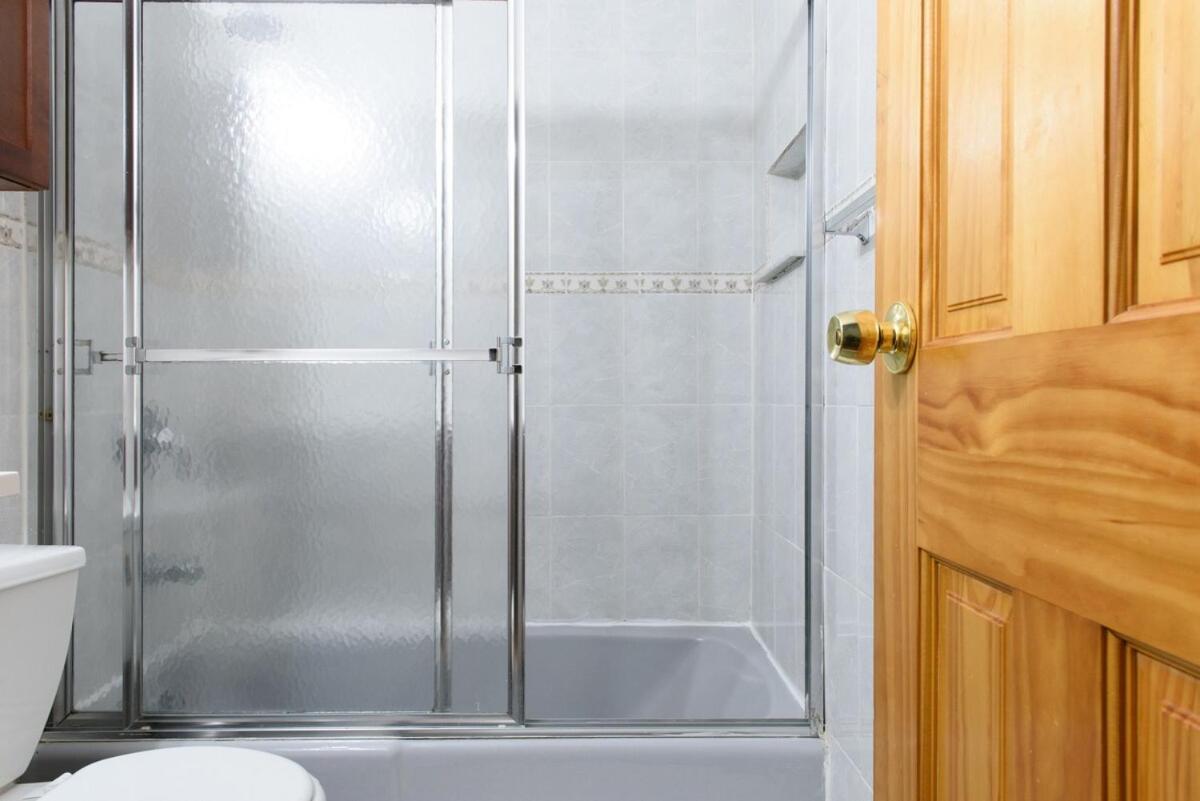 26-2b Gramercy Large 1br Wd In Unit Courtyard Appartement