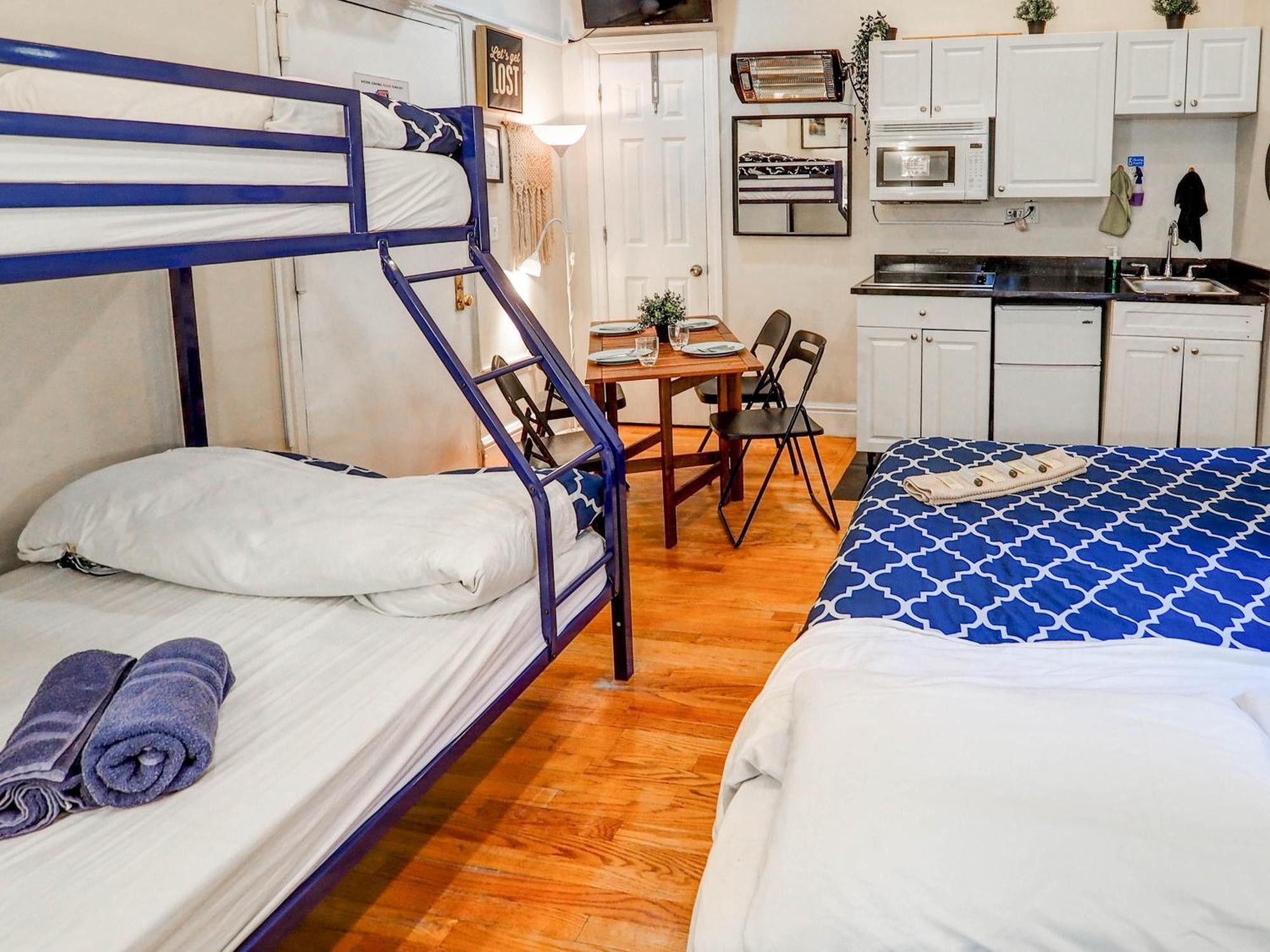 Empire Broadway Retreats Apartment