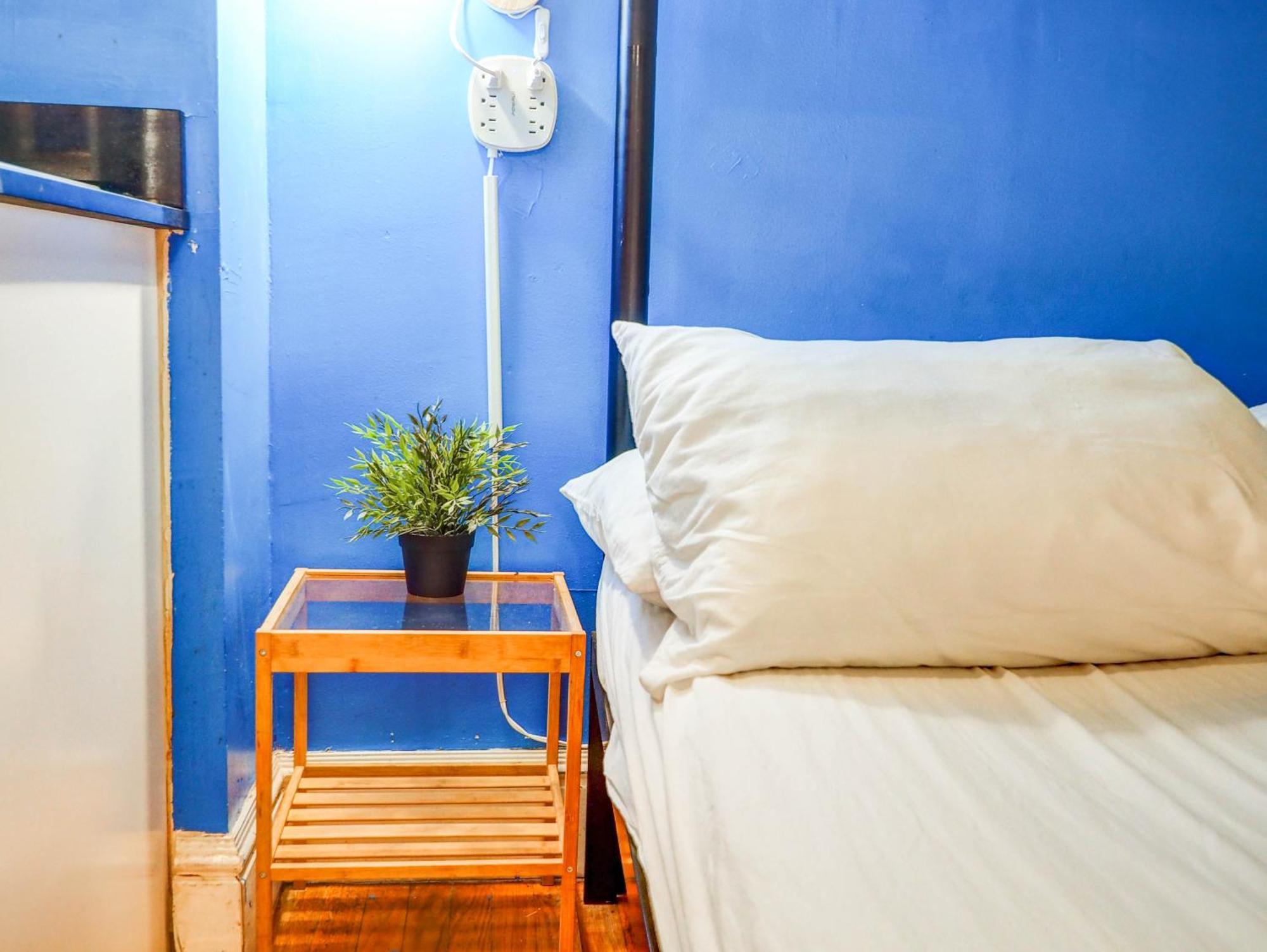 Empire Broadway Retreats *