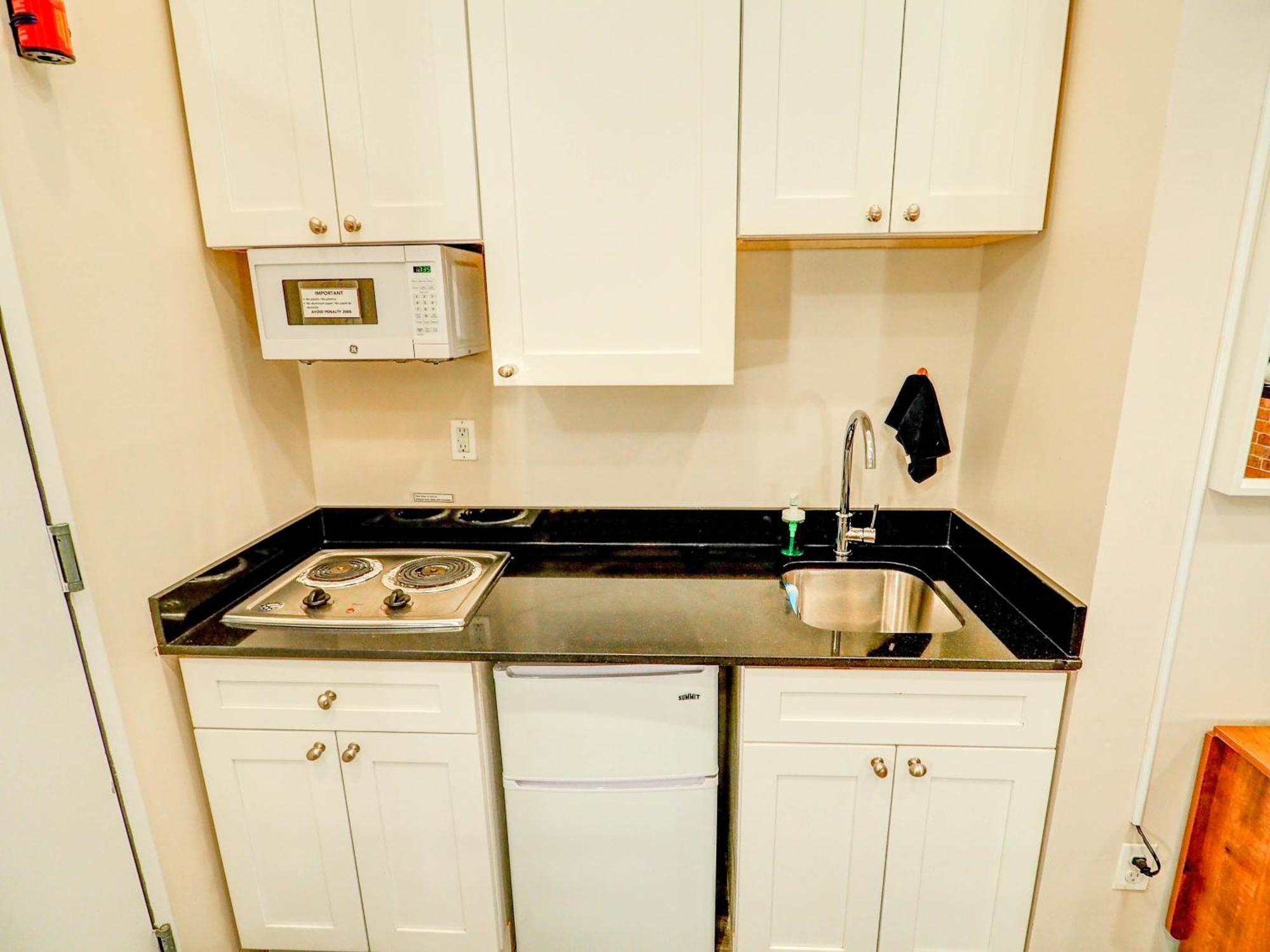 Apartment Empire Broadway Retreats New York