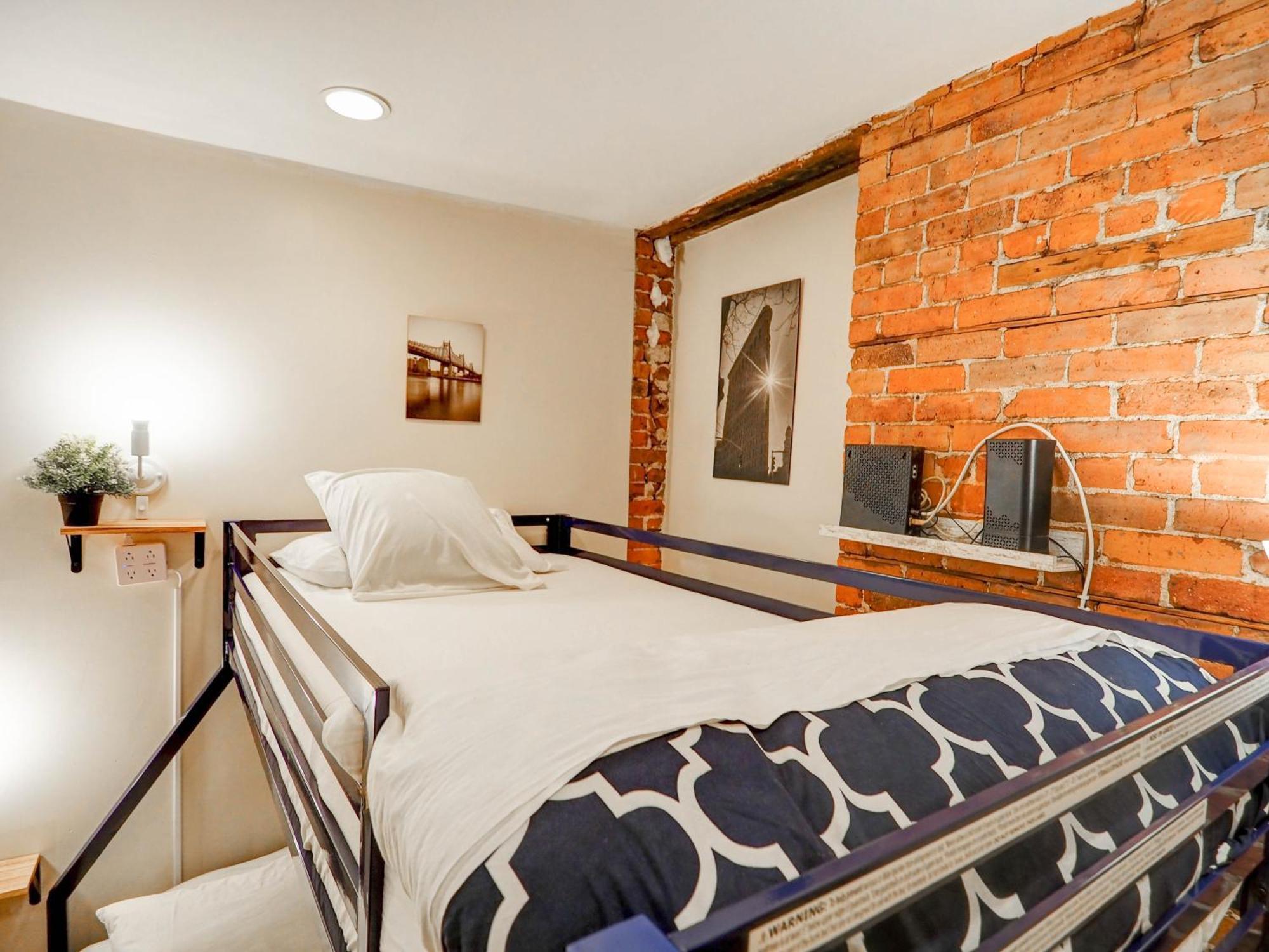 Apartment Empire Broadway Retreats *