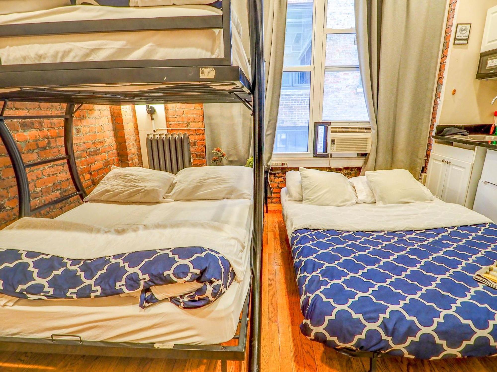 Empire Broadway Retreats *