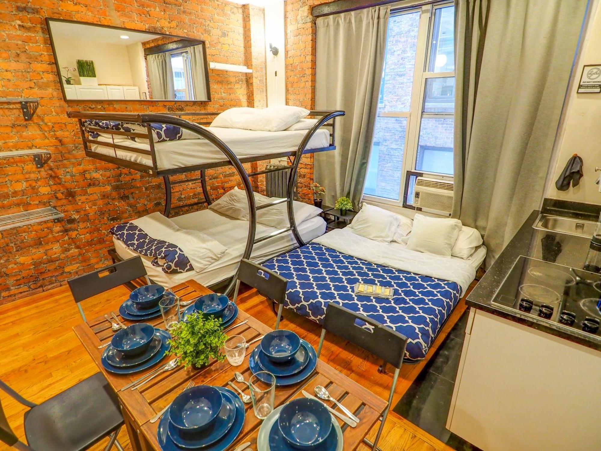 Empire Broadway Retreats *