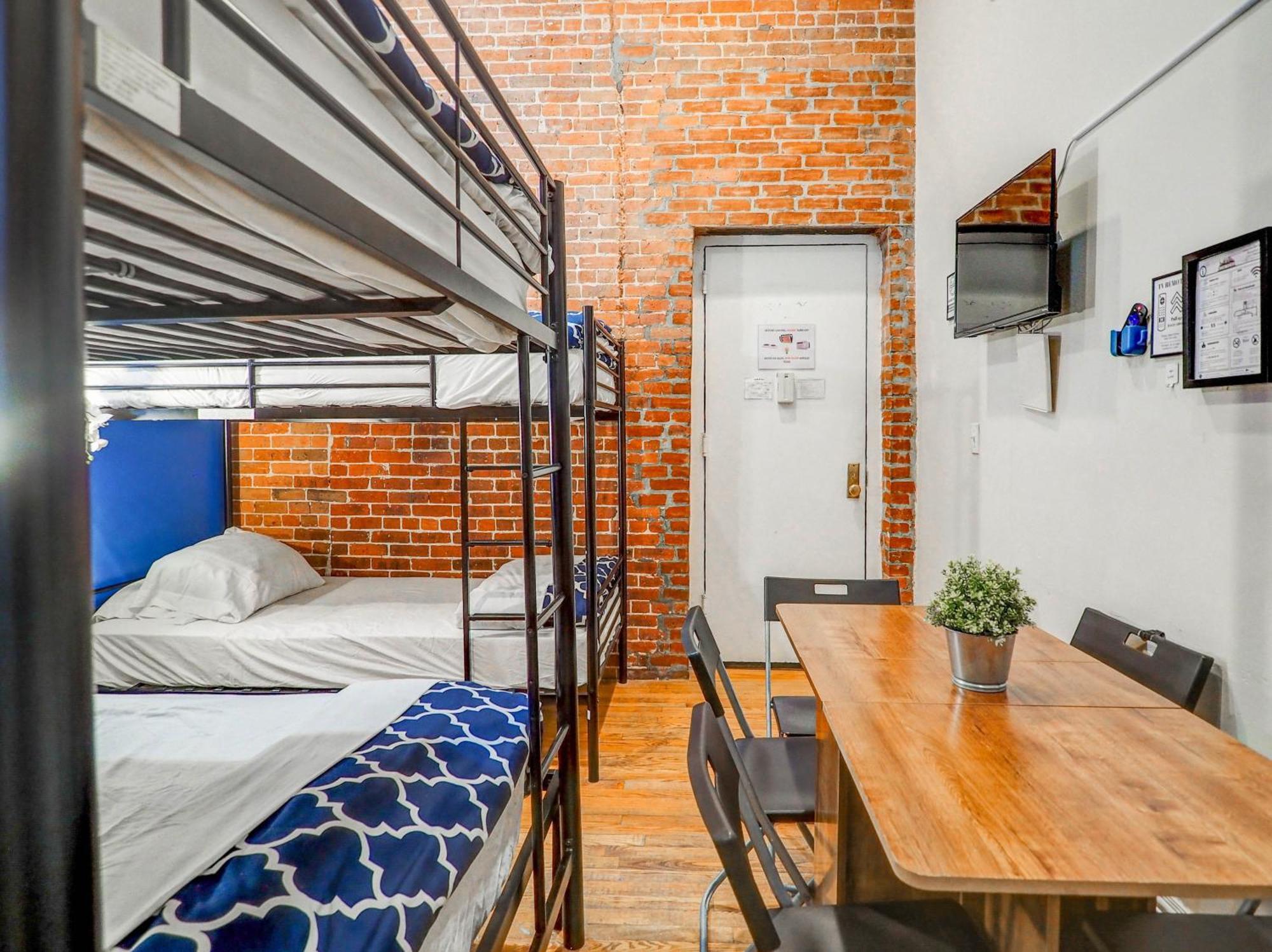 Empire Broadway Retreats * New York