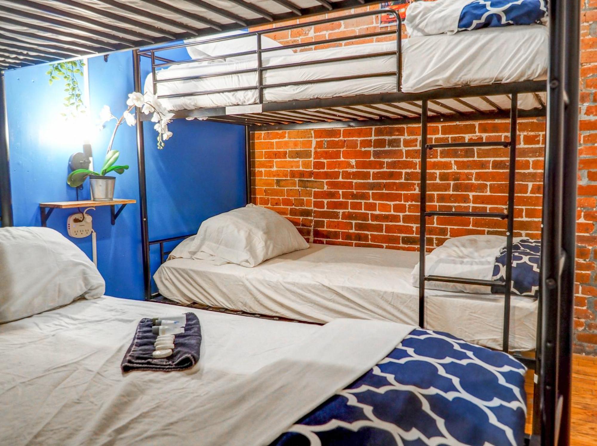 Apartment Empire Broadway Retreats *