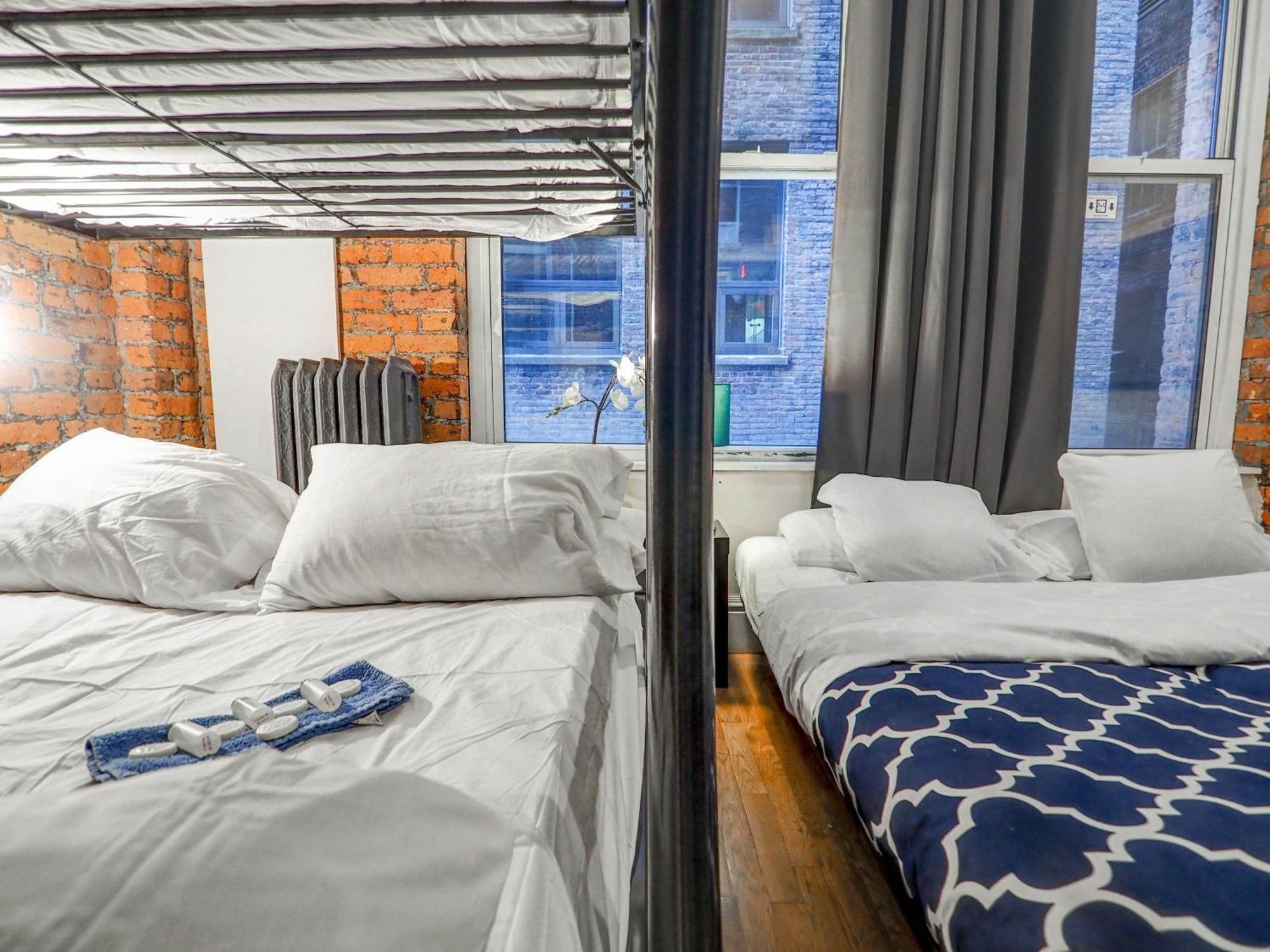 Apartment Empire Broadway Retreats