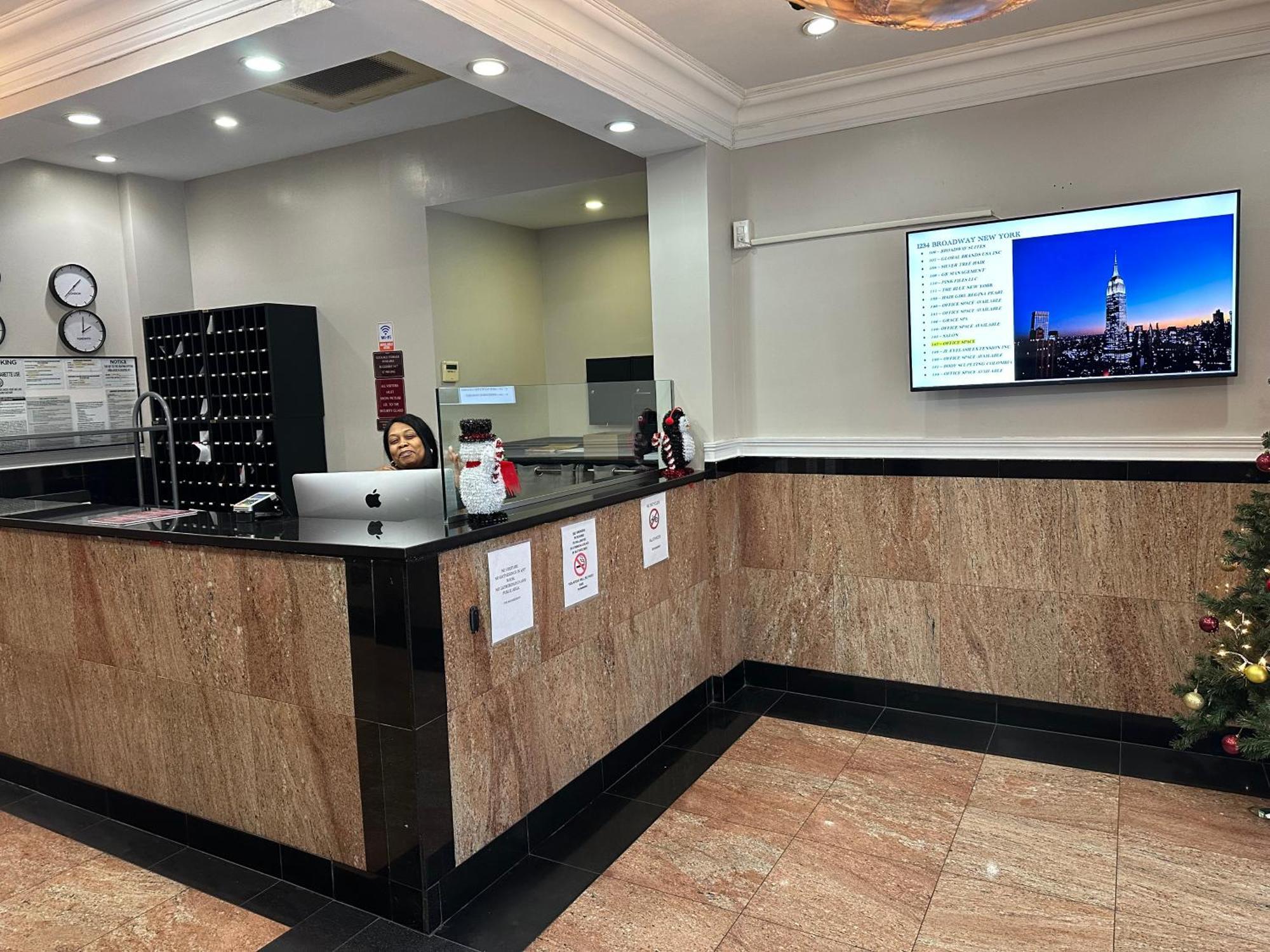 Empire Broadway Retreats