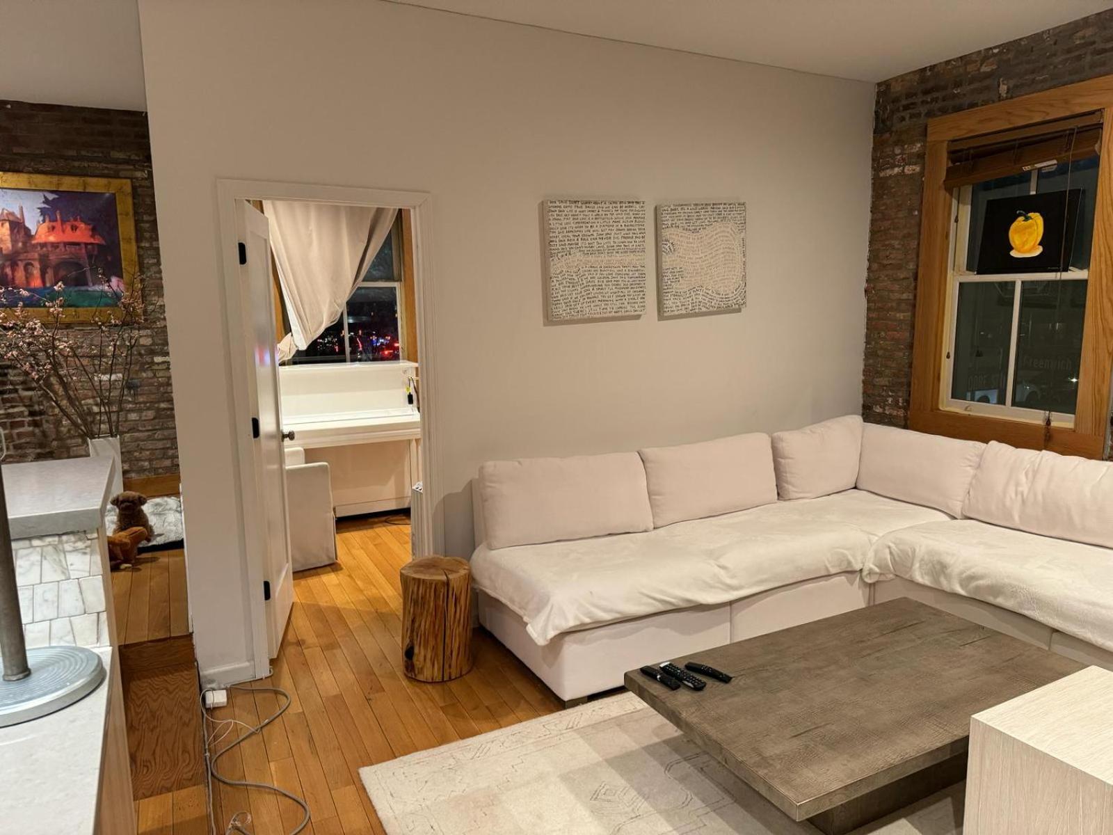 Tribecca Modern Brick Wall 3br 2ba * New York