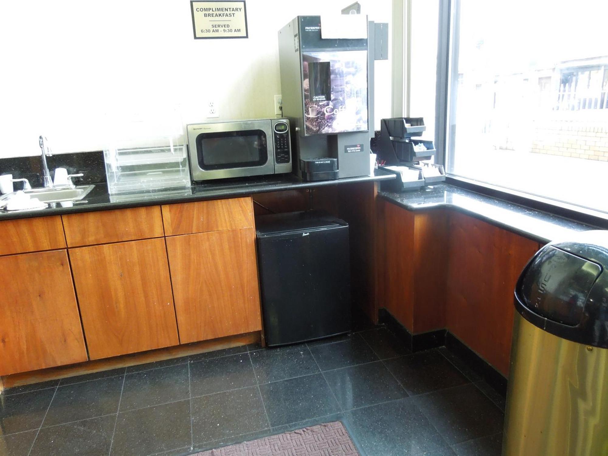 Motel Red Carpet Brooklyn 2*